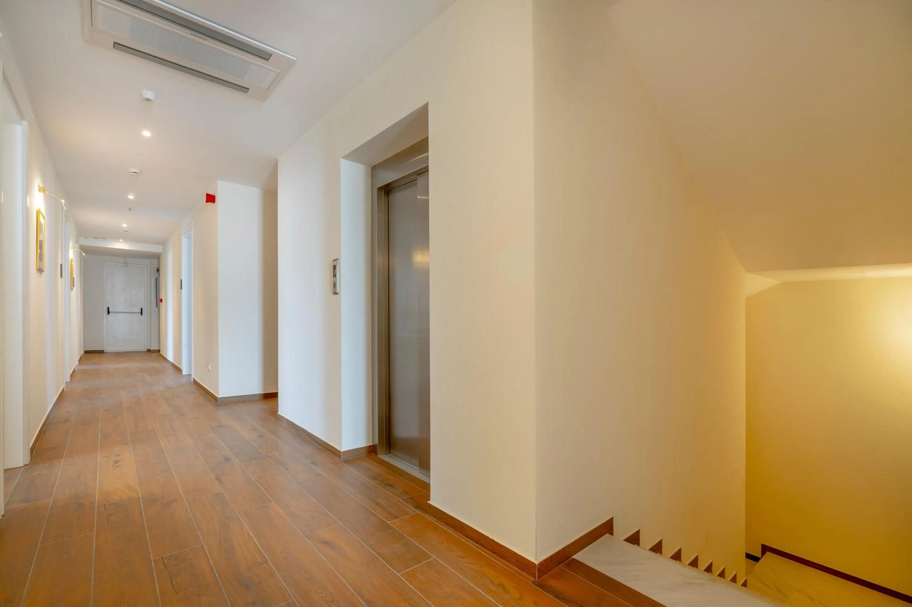 air conditioner in Iris Hotel