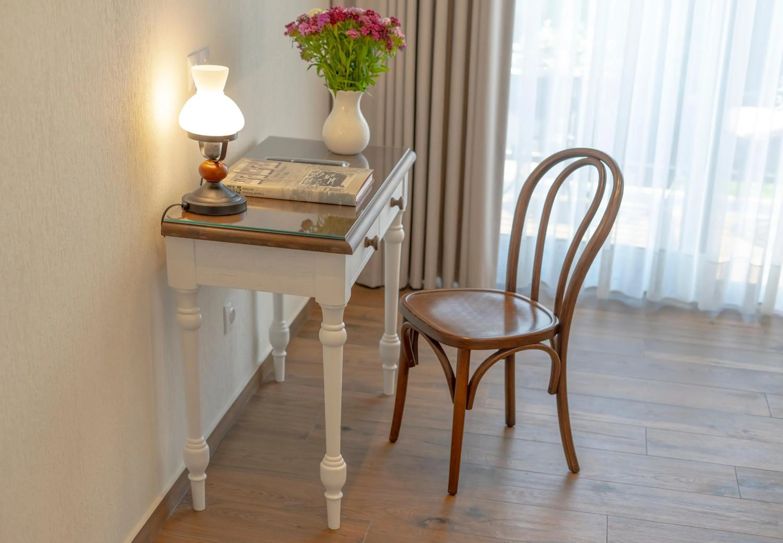 Seating area in Iris Hotel