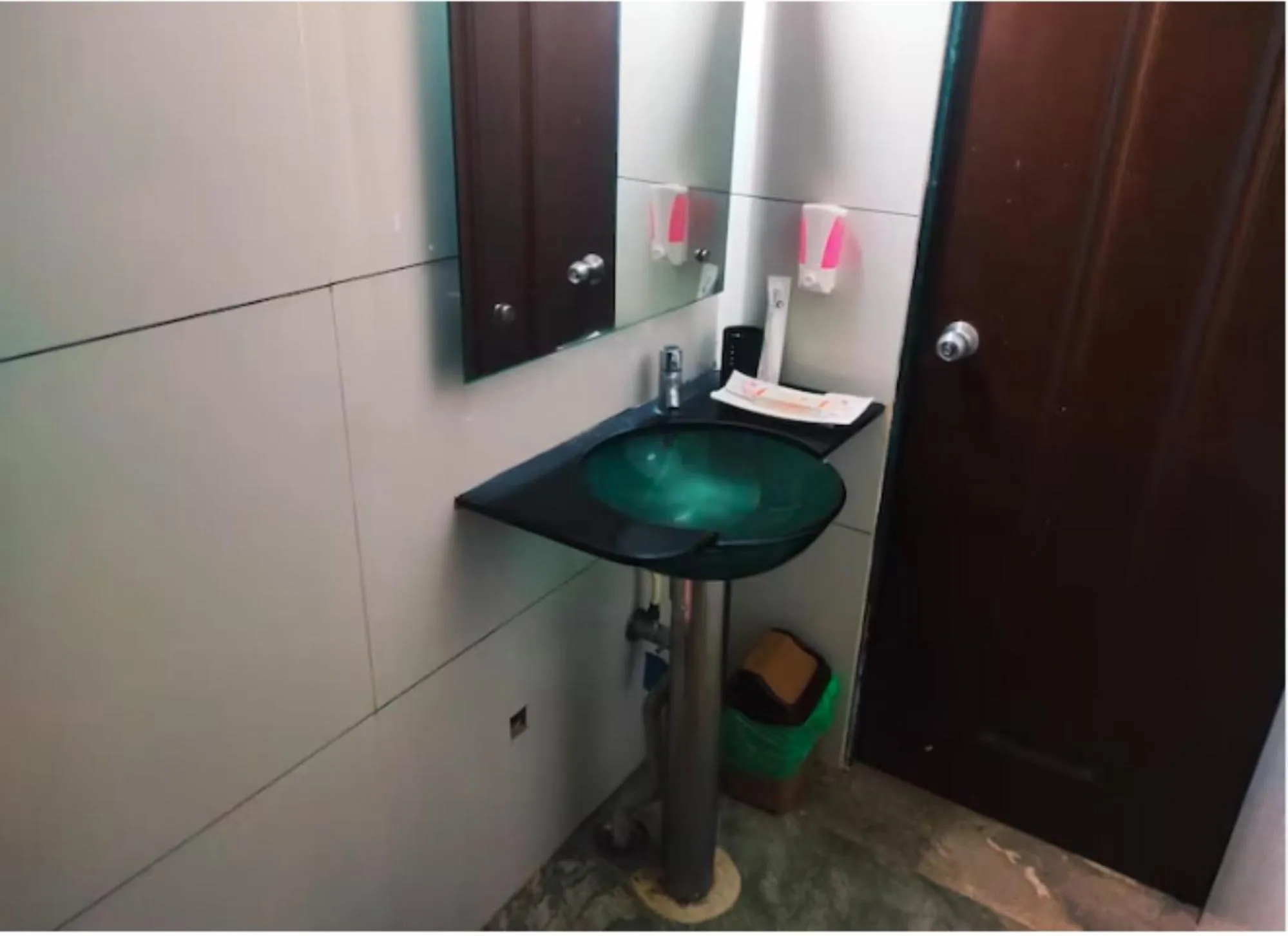 Hotel Orient Crown, Kolhapur