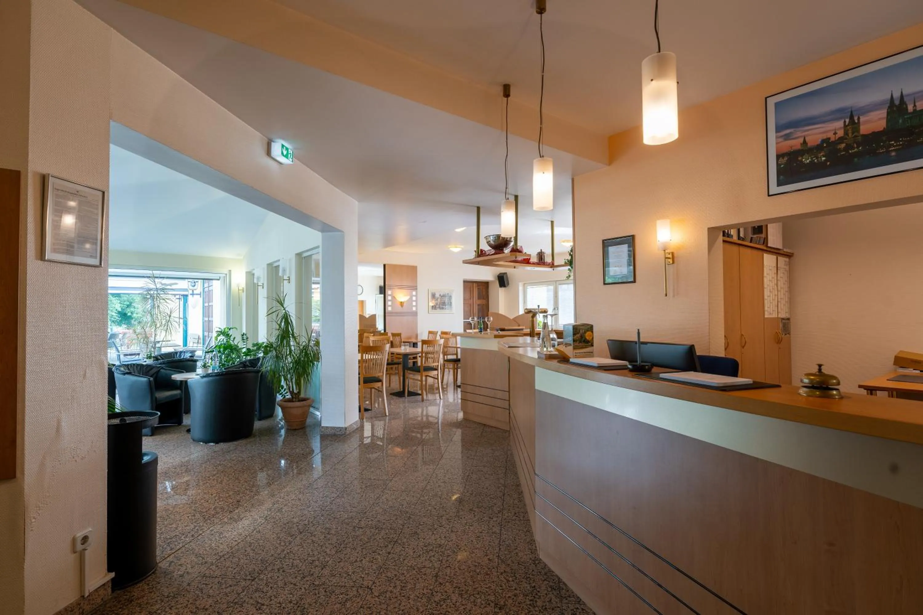 Lobby or reception in Airport Business Hotel Köln