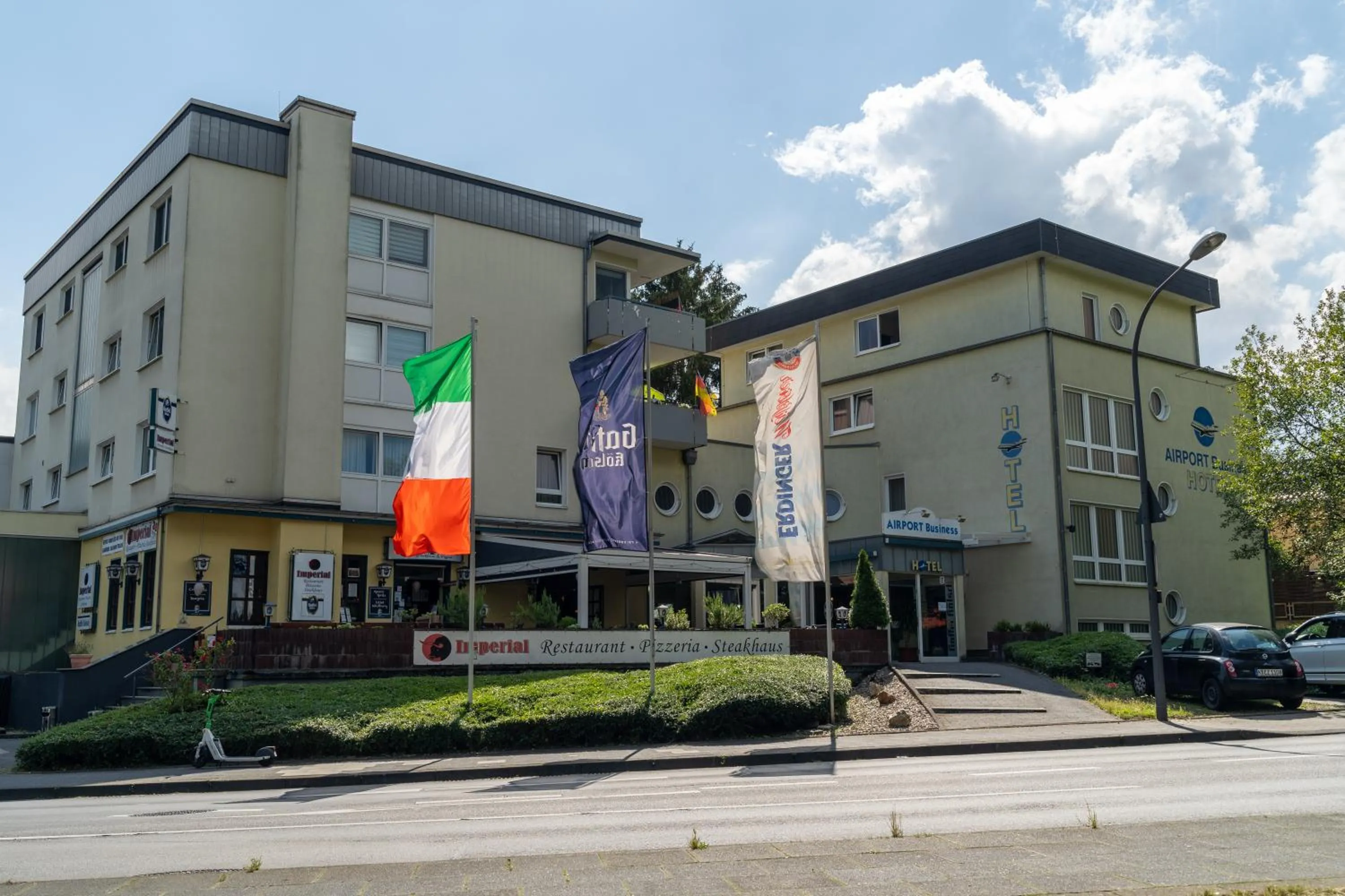 Property building in Airport Business Hotel Köln