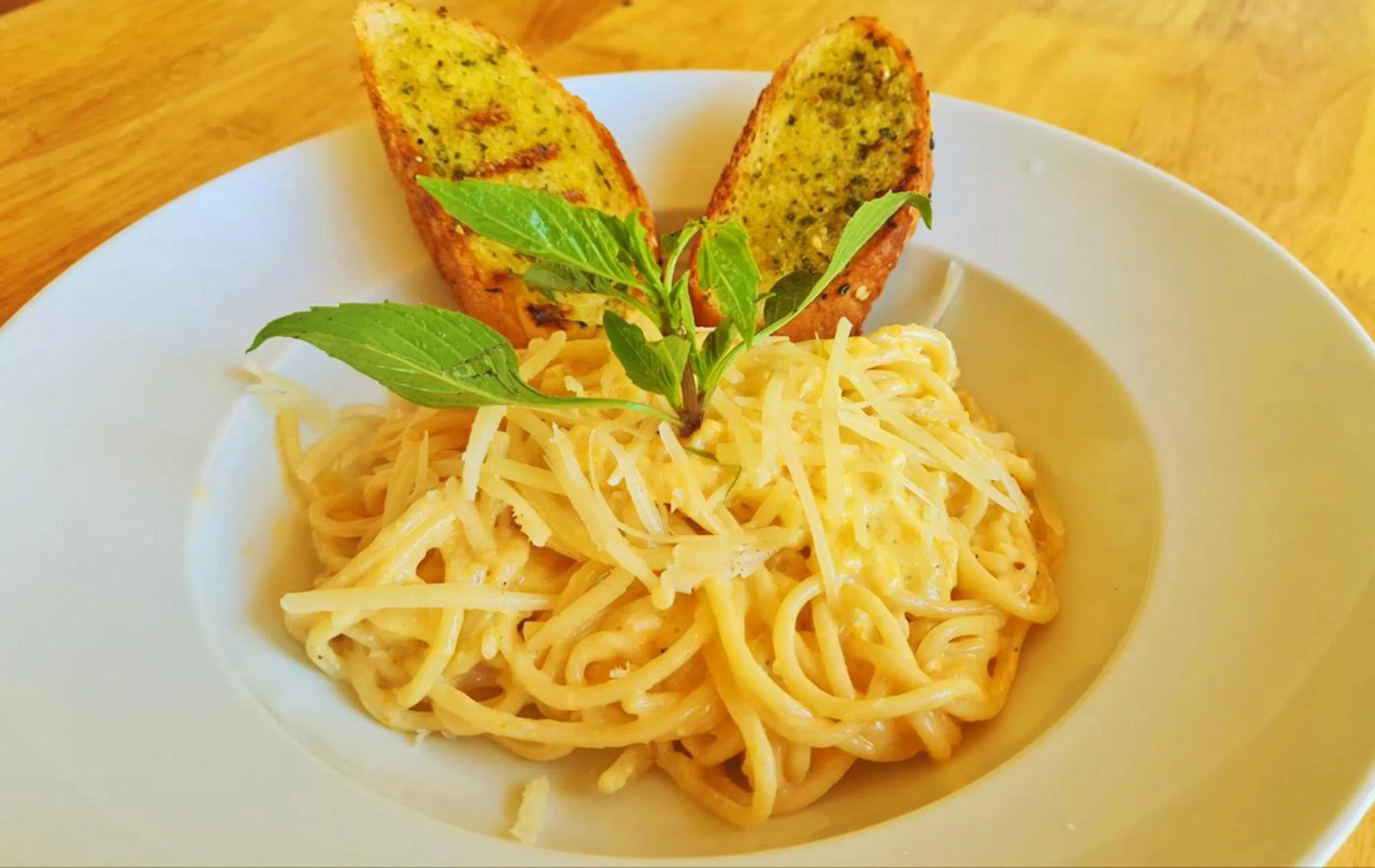 Food and drinks in Europe Enchanted Villas