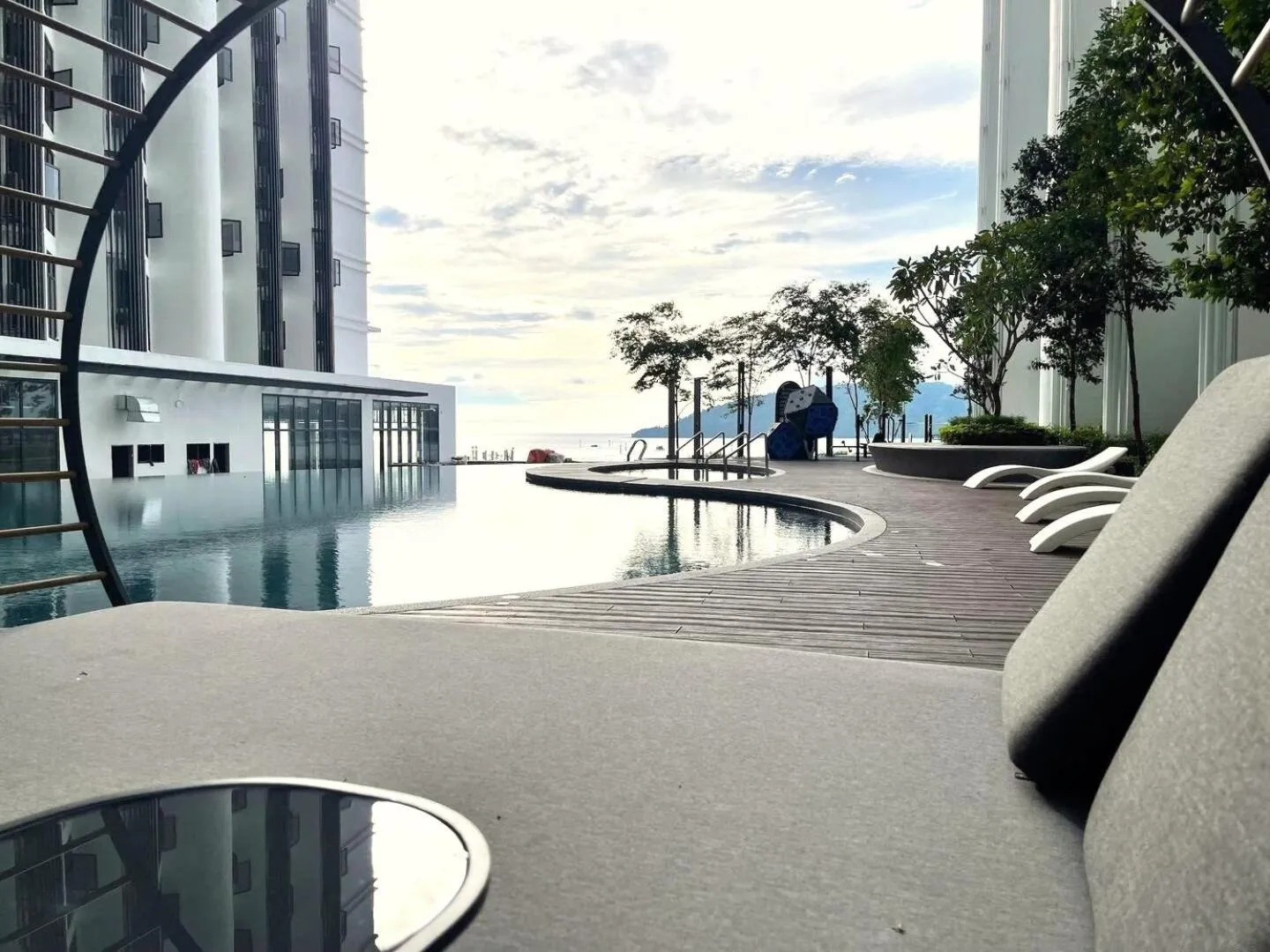 Swimming pool in The Shore Kota Kinabalu