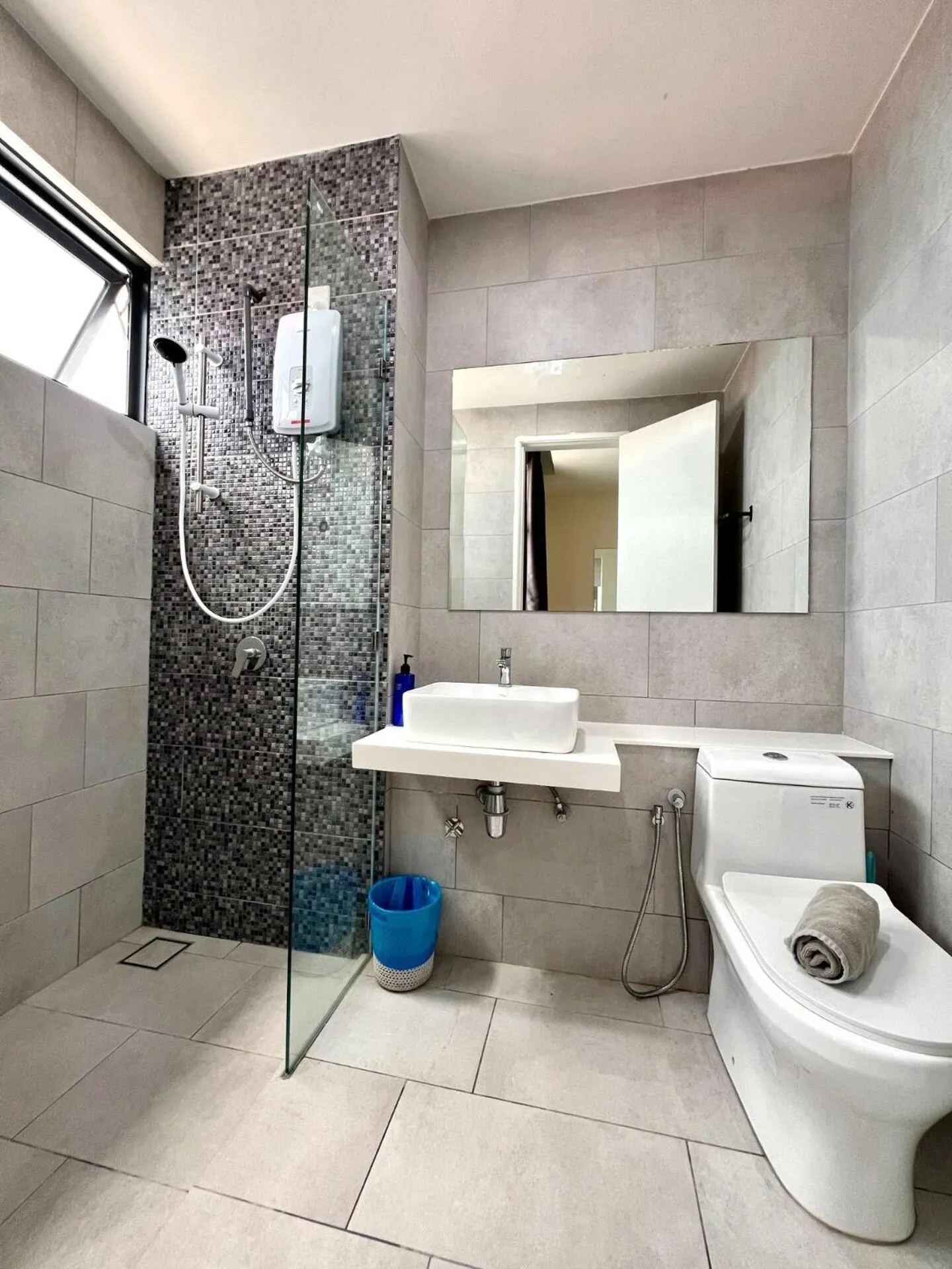 Bathroom in The Shore Kota Kinabalu