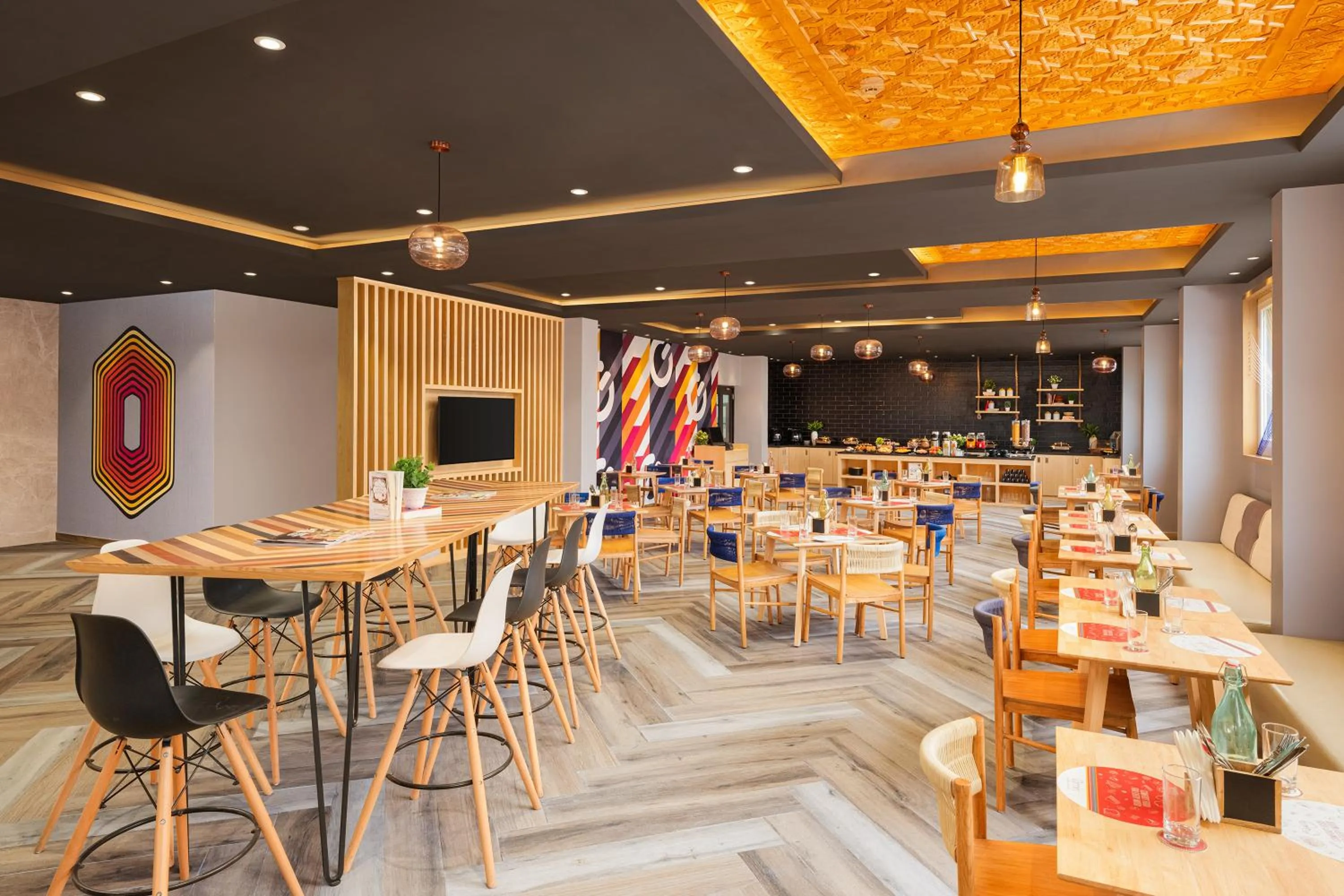 Restaurant/places to eat in Ginger Srinagar Barzulla Near Srinagar Airport