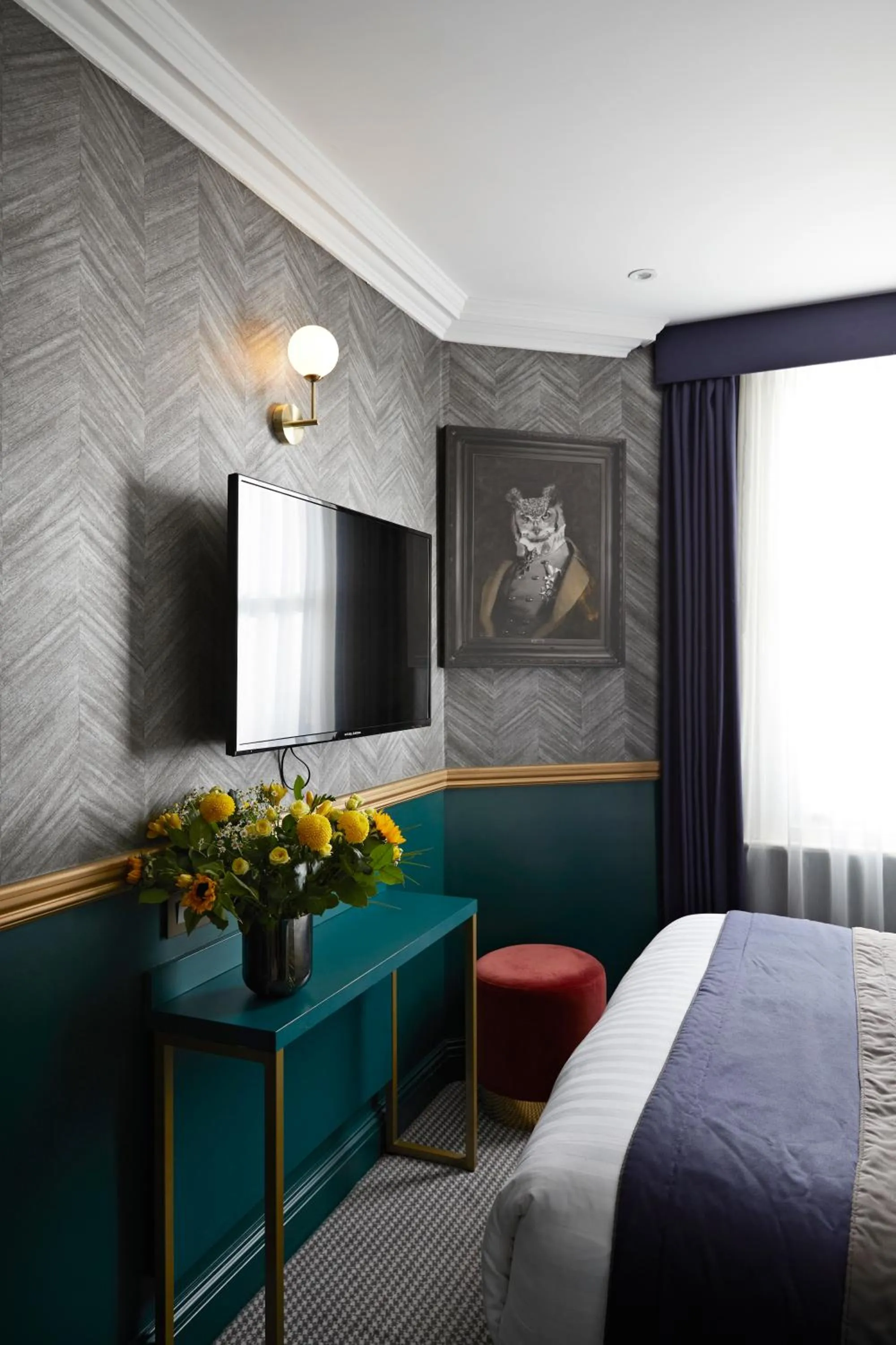 Bed in The Portico Hotel