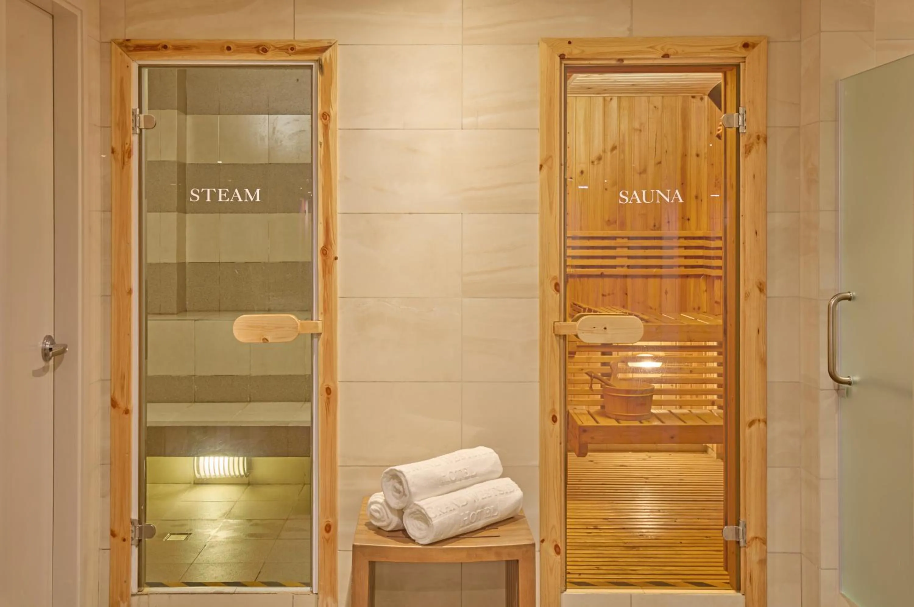 Sauna in Grand Westside Manila Bay