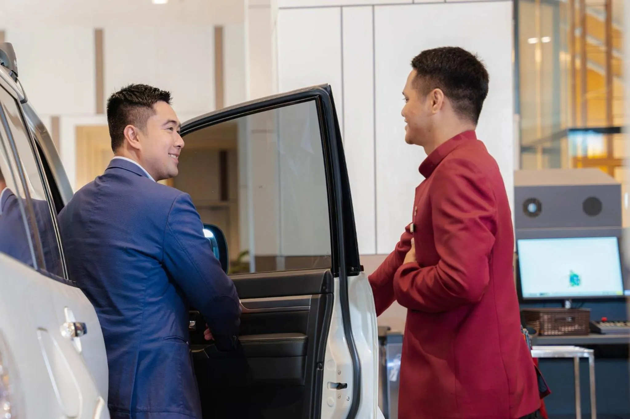 concierge in Grand Westside Manila Bay