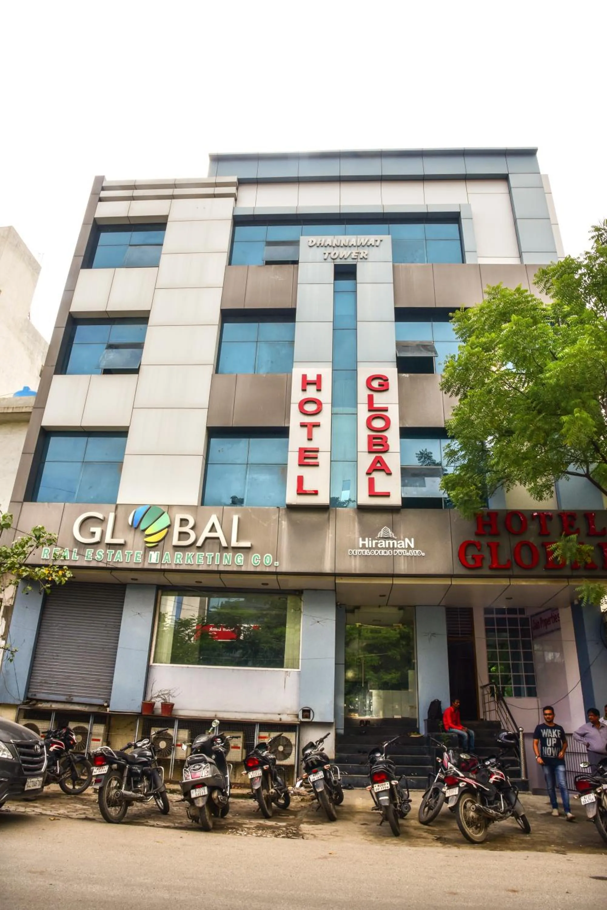 Property building in Hotel Global Inn