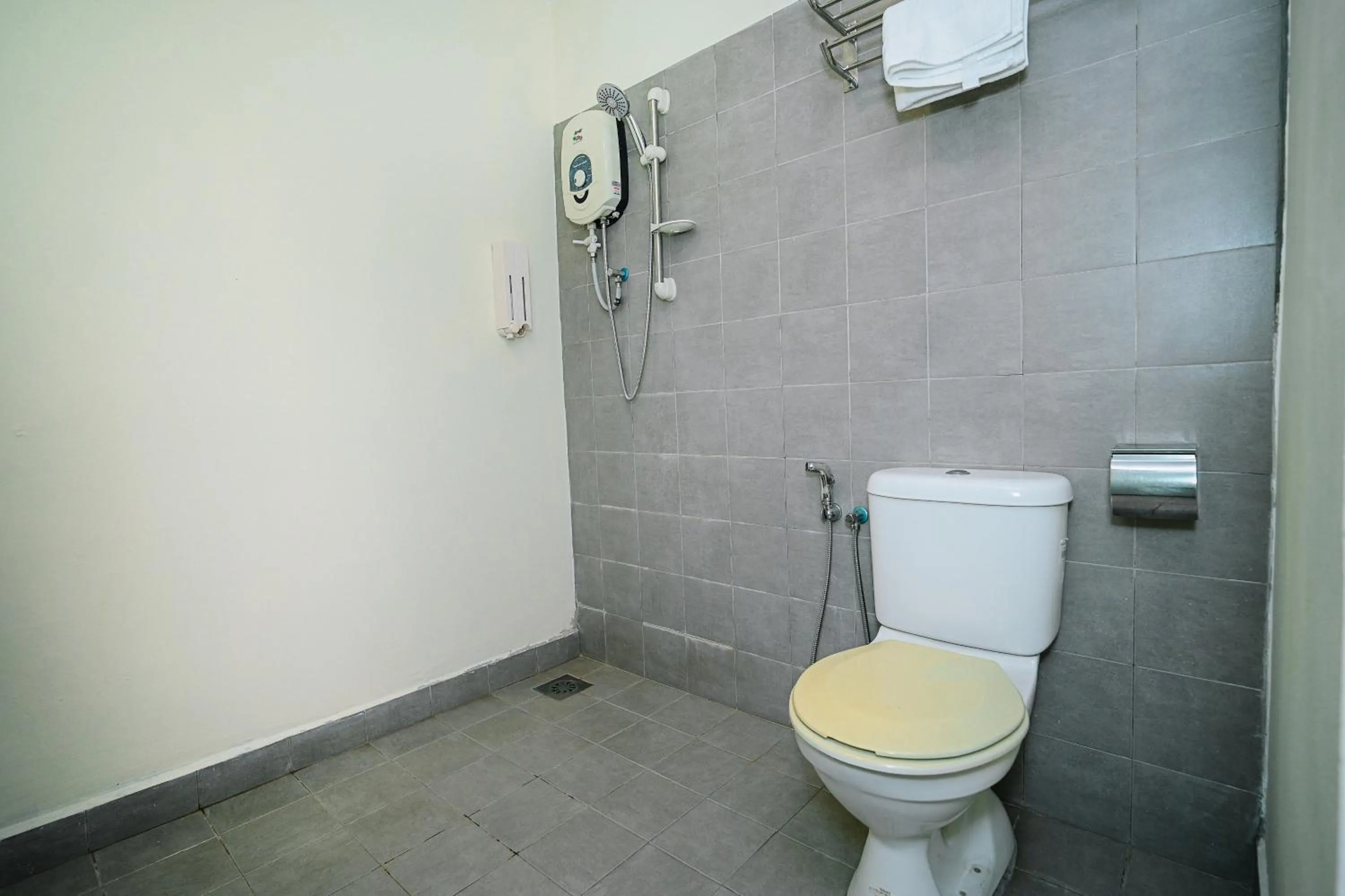 Shower in Swing & Pillows - Z Hotel Cyberjaya