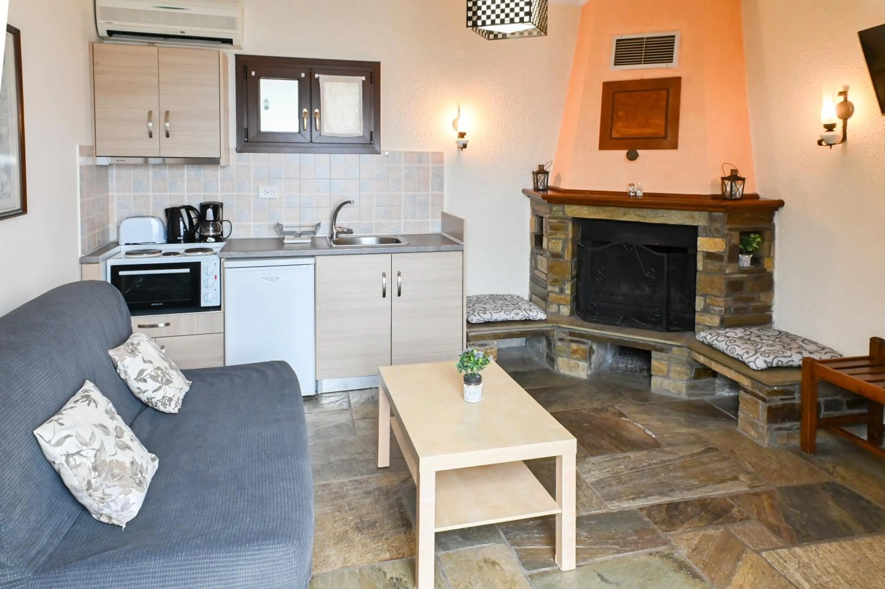 Kitchen or kitchenette in Agnanti Hotel Apartments