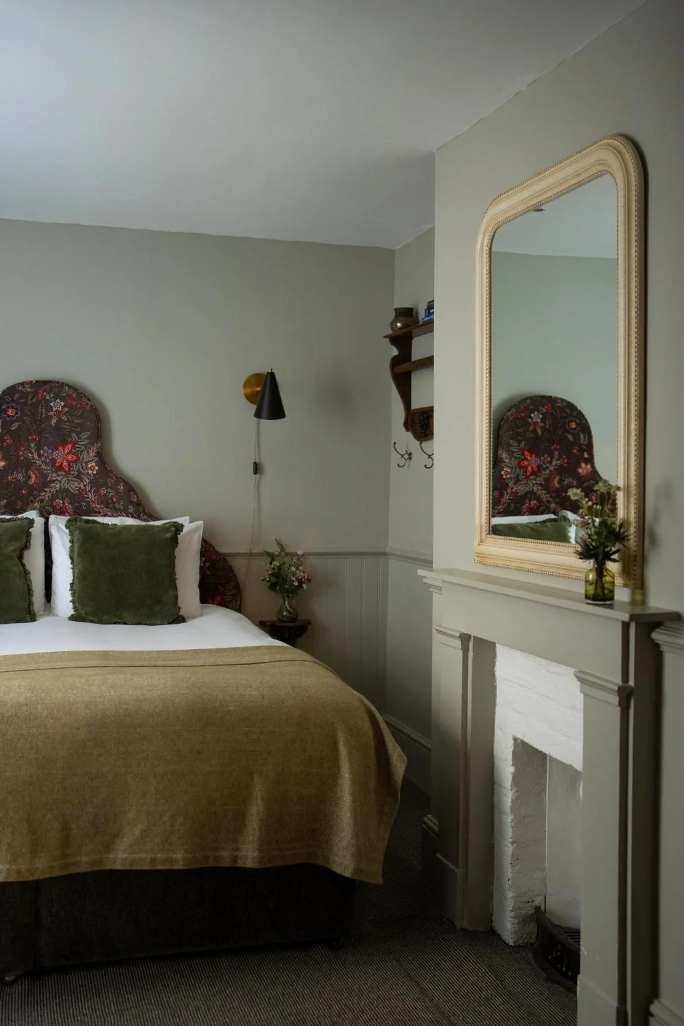 Bed in Georgian House Hotel