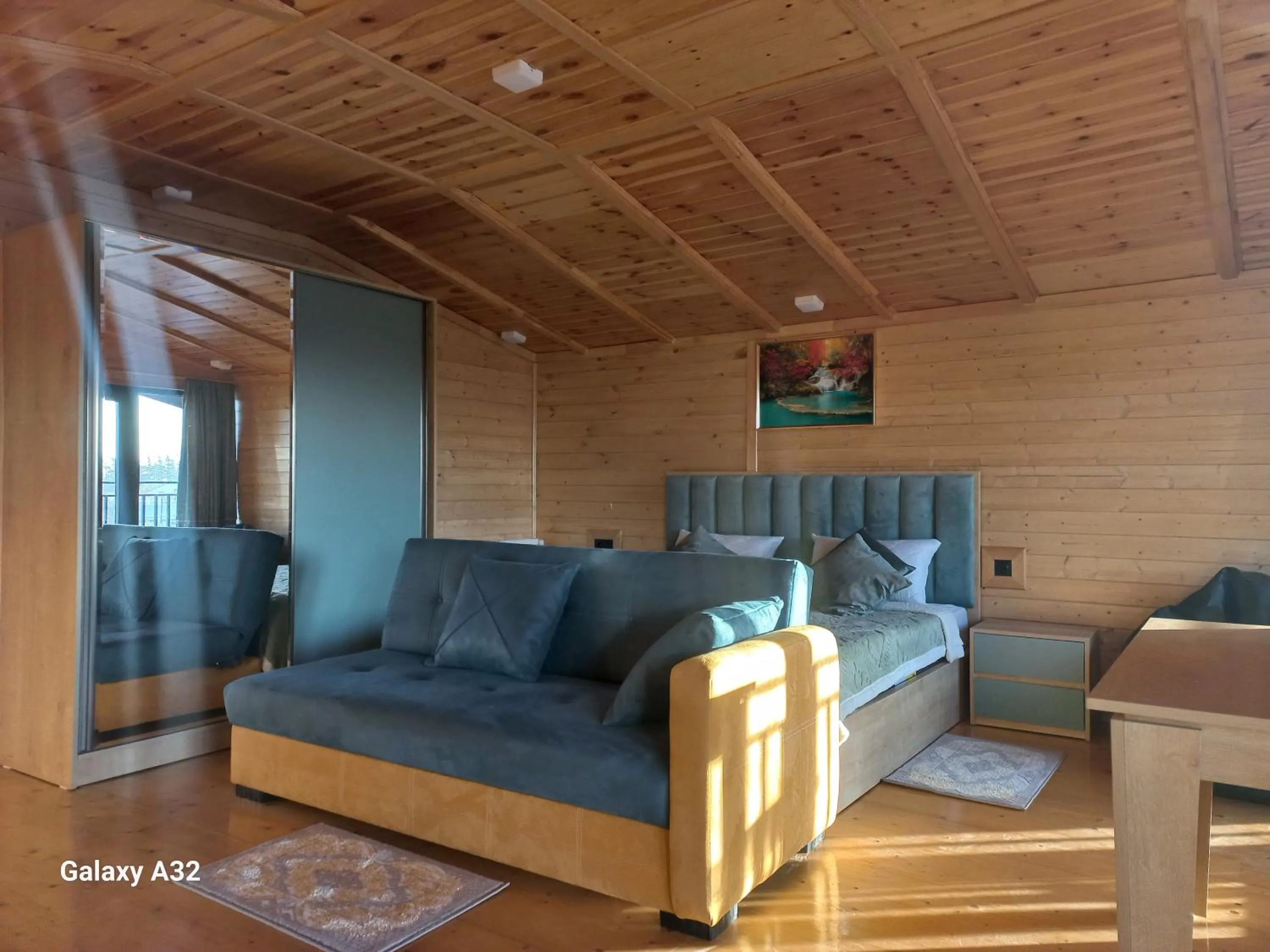 Photo of the whole room in Prestige Guest House