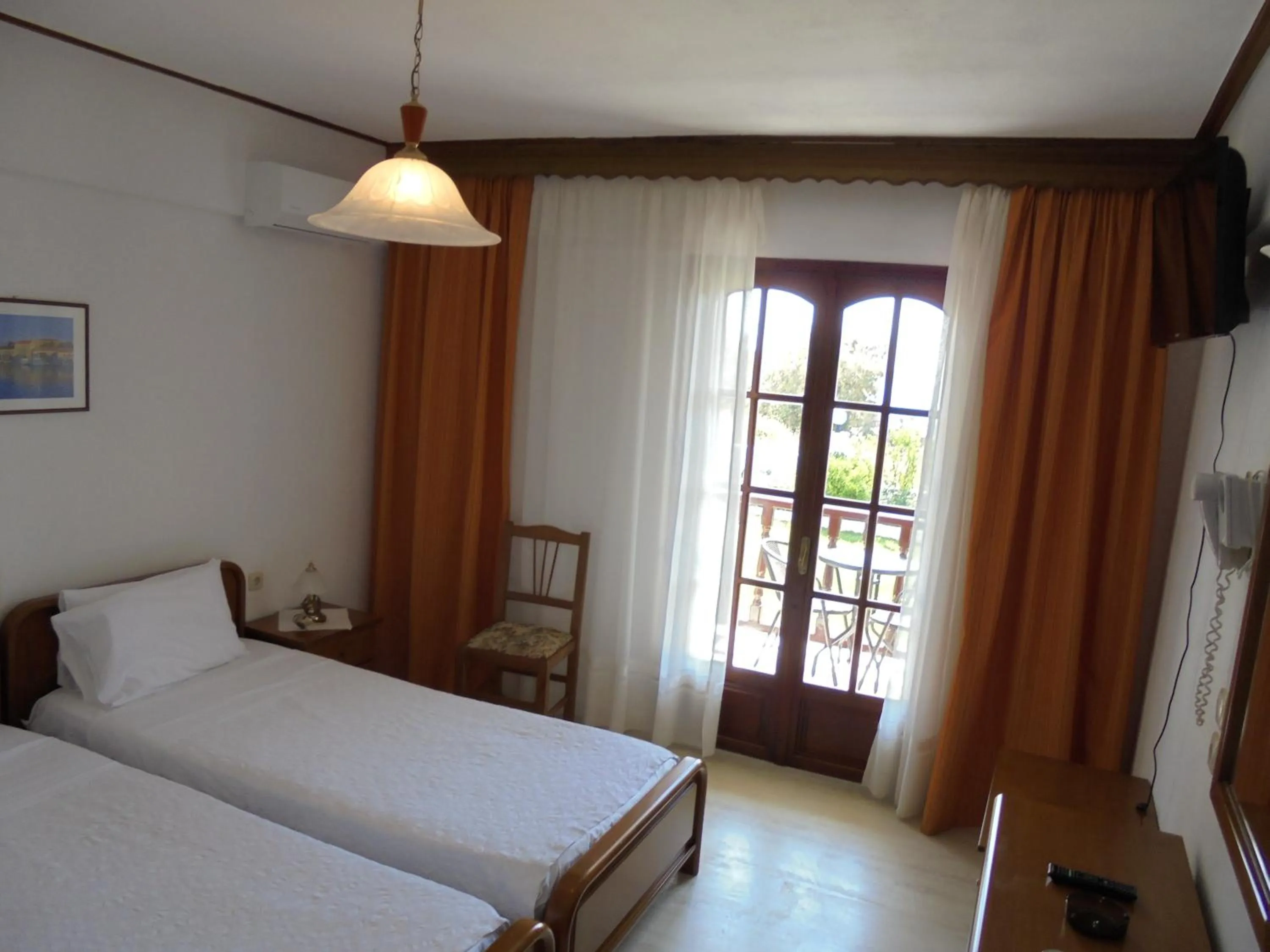 Bedroom in Hotel Paradise