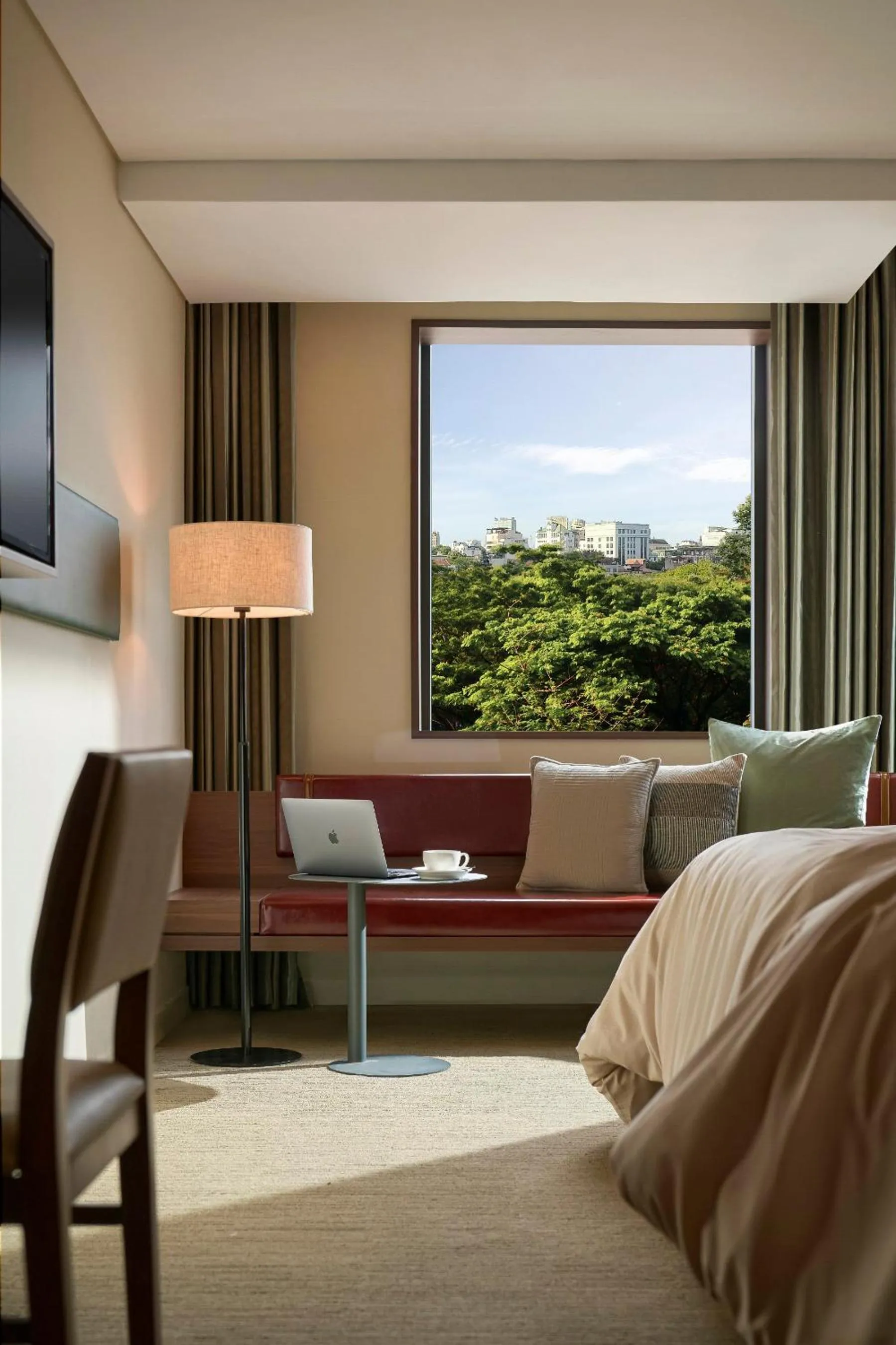 Bed in Signature by M Village Thợ Nhuộm