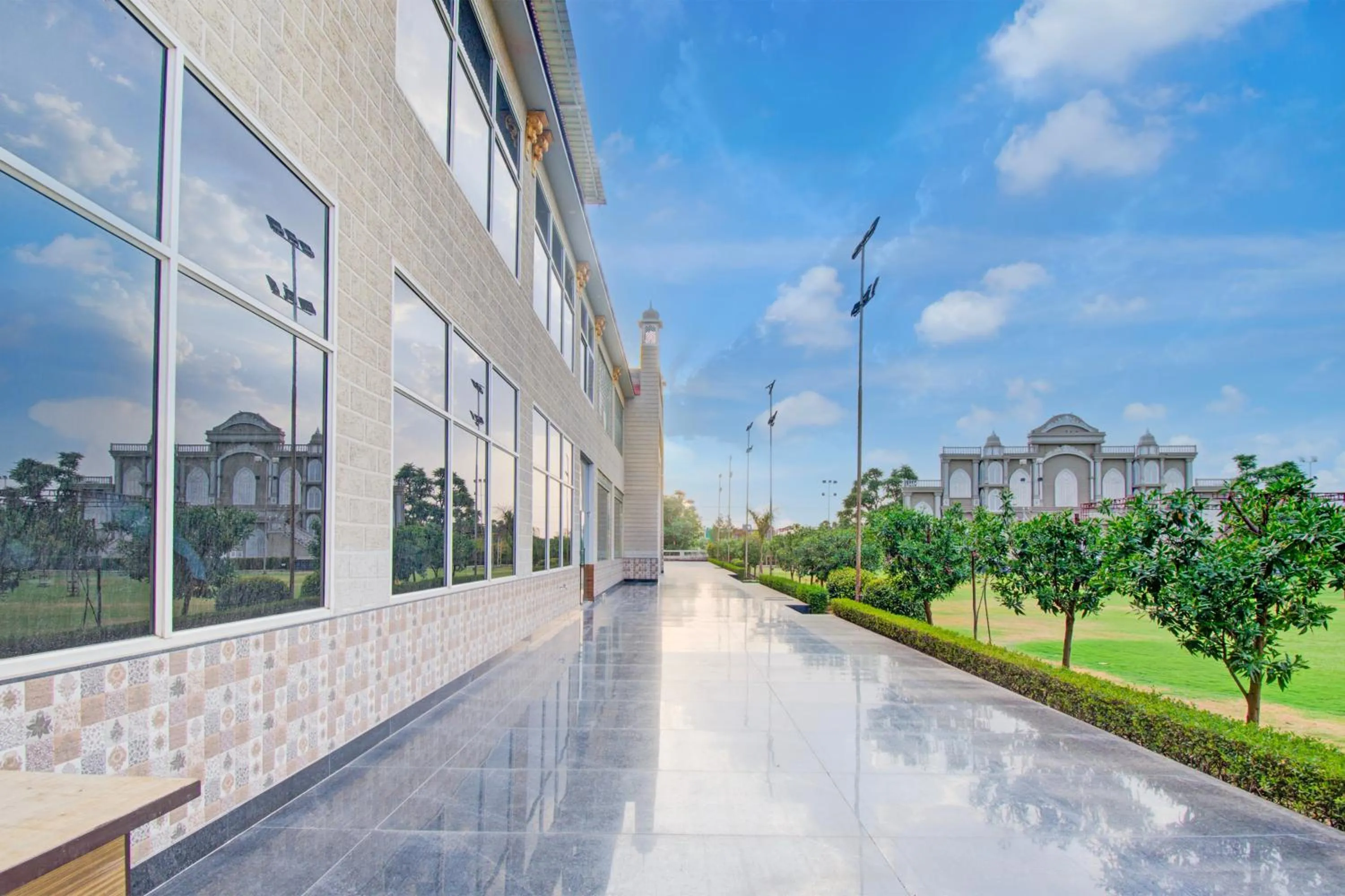 Facade/entrance in Hotel O Hatoj