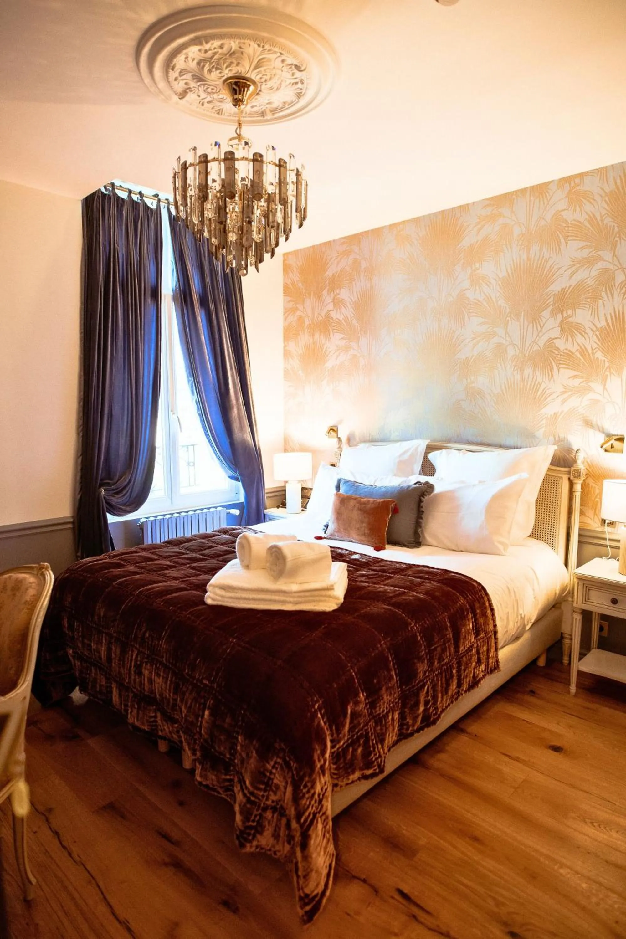 Photo of the whole room, Bed in Villa Victoria Hôtel et Spa