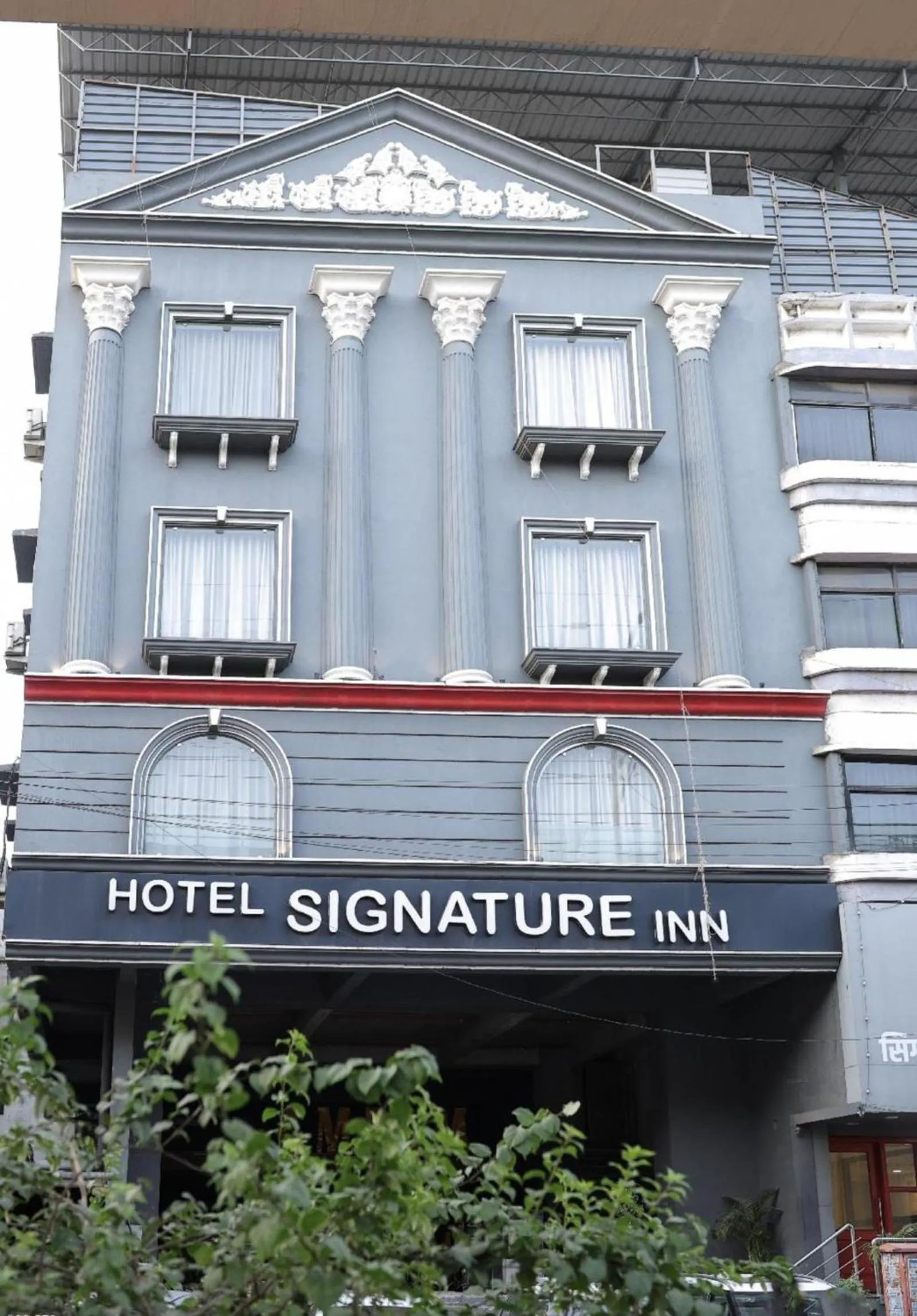 Property building in Hotel Signature, Nagpur