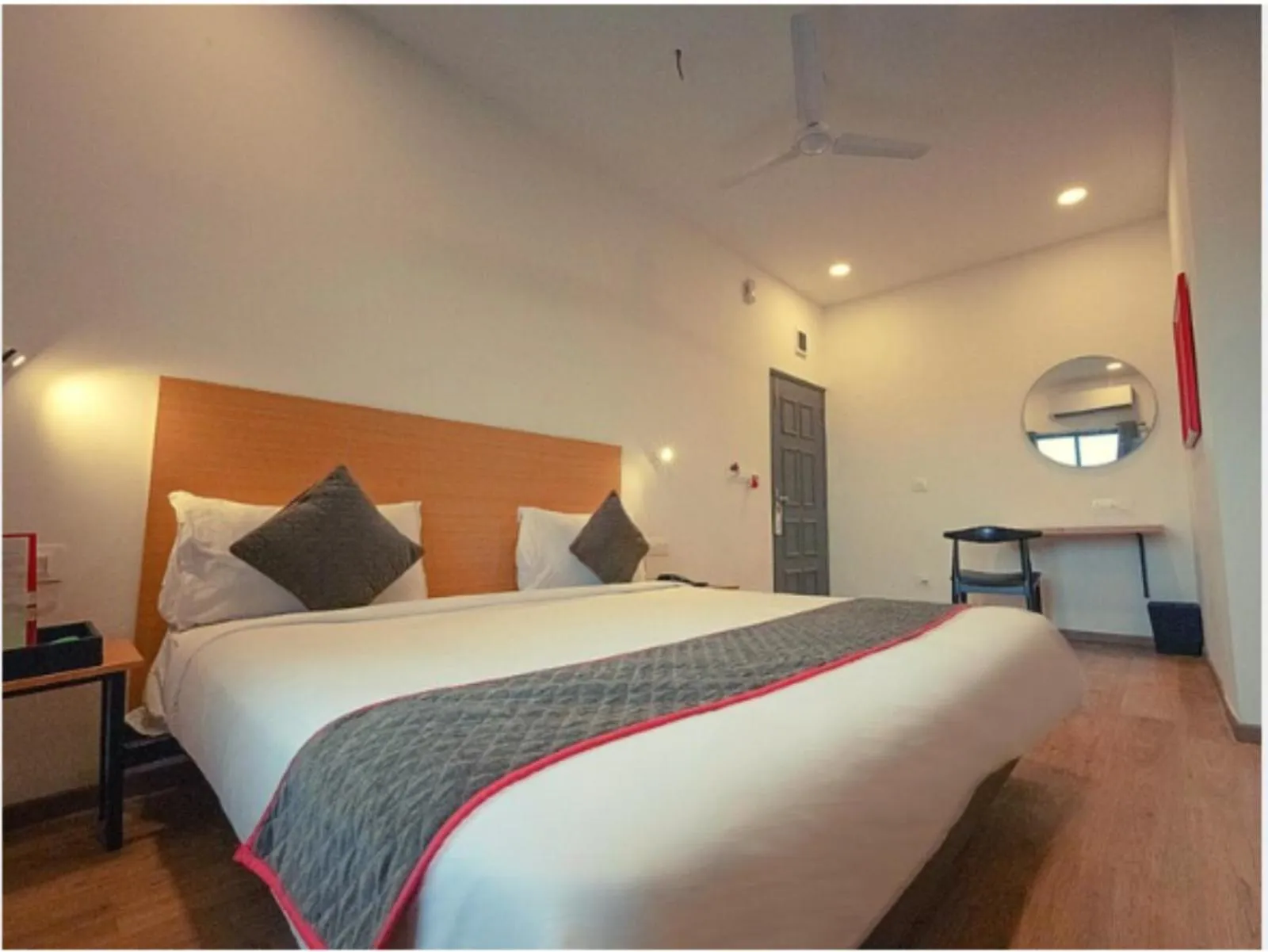 Photo of the whole room, Bed in Hotel Signature, Nagpur