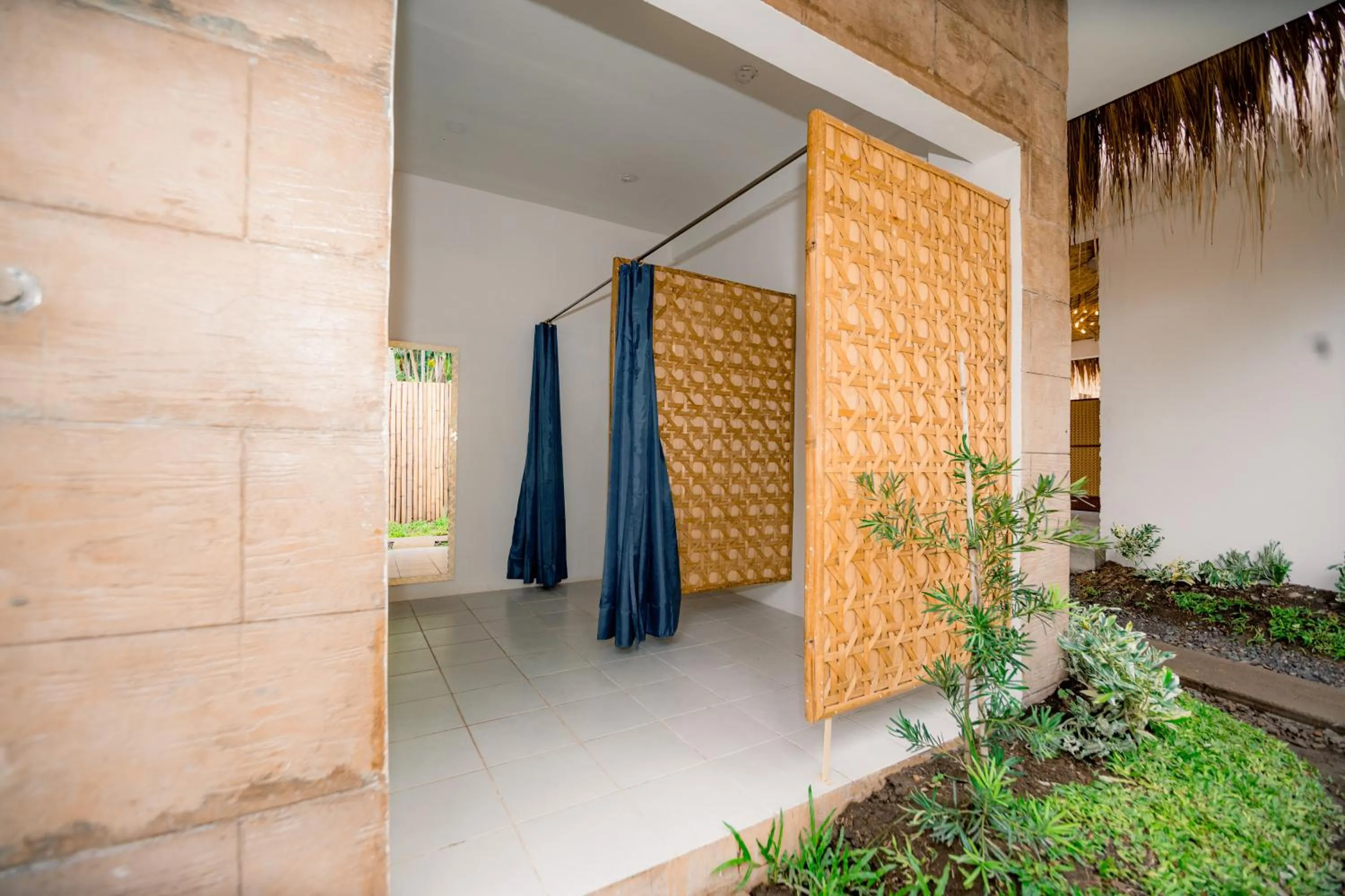 Open Air Bath in Nadhibar Resort