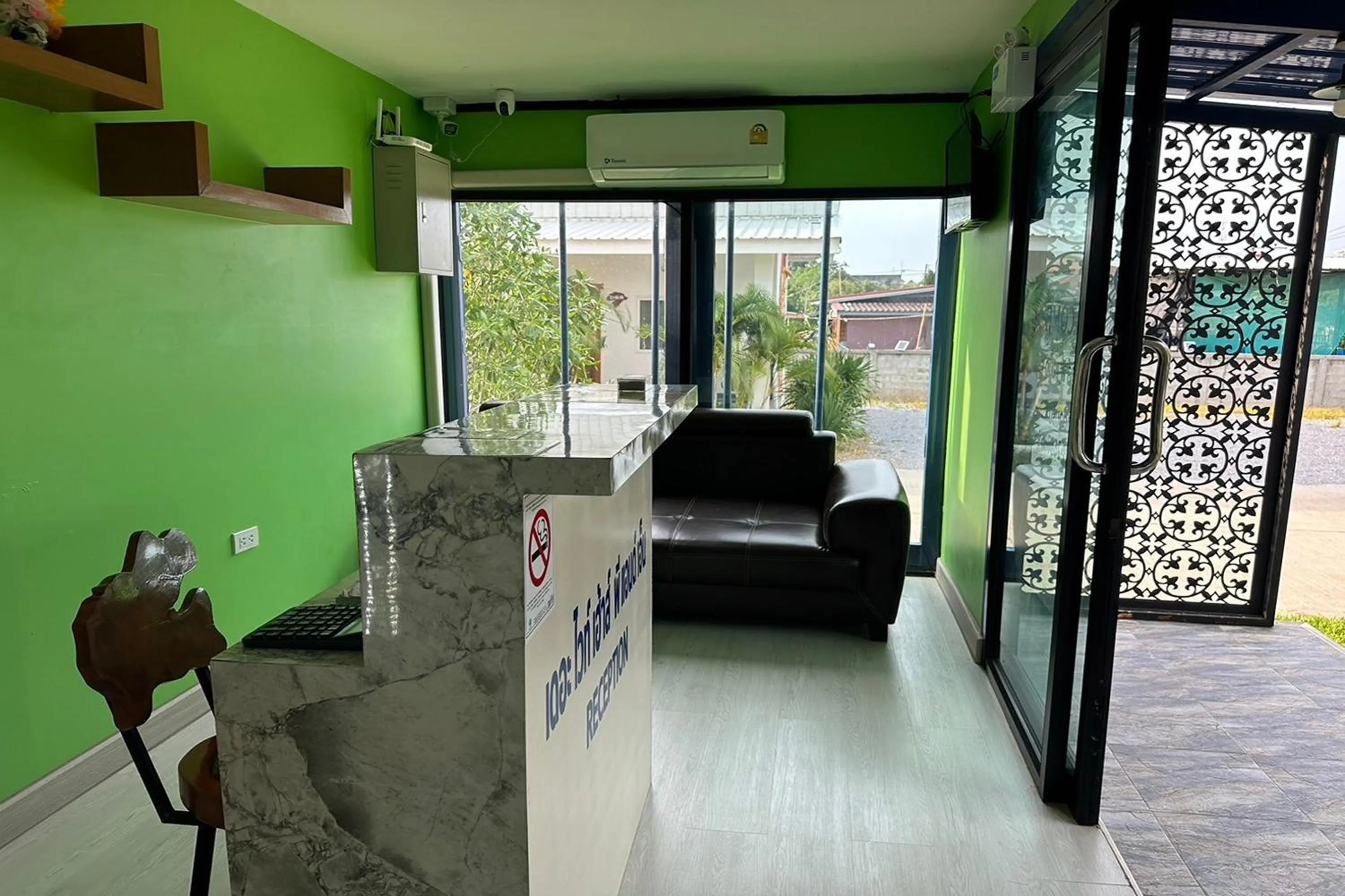 Lobby or reception in The White House P&N Hotel Chiang Rai