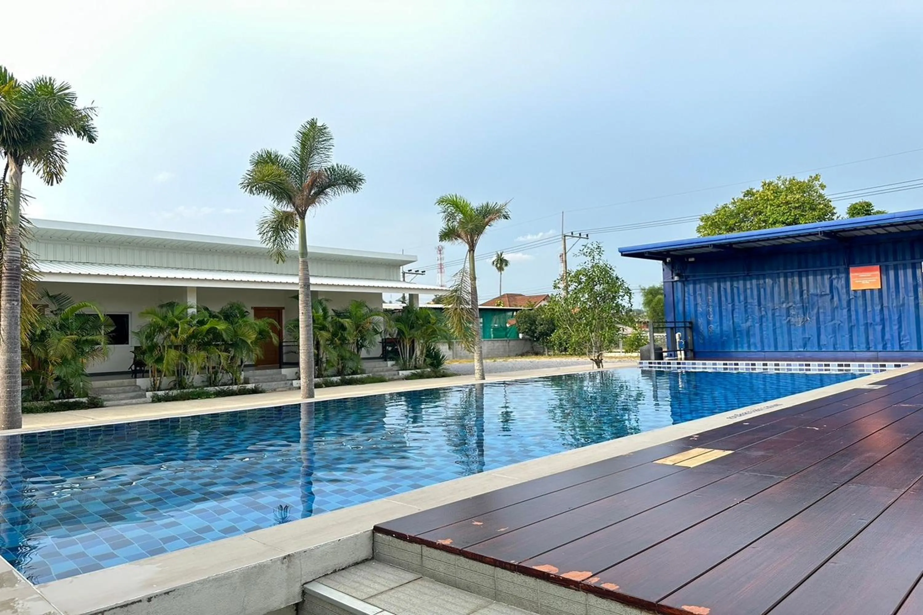 Swimming pool in The White House P&N Hotel Chiang Rai