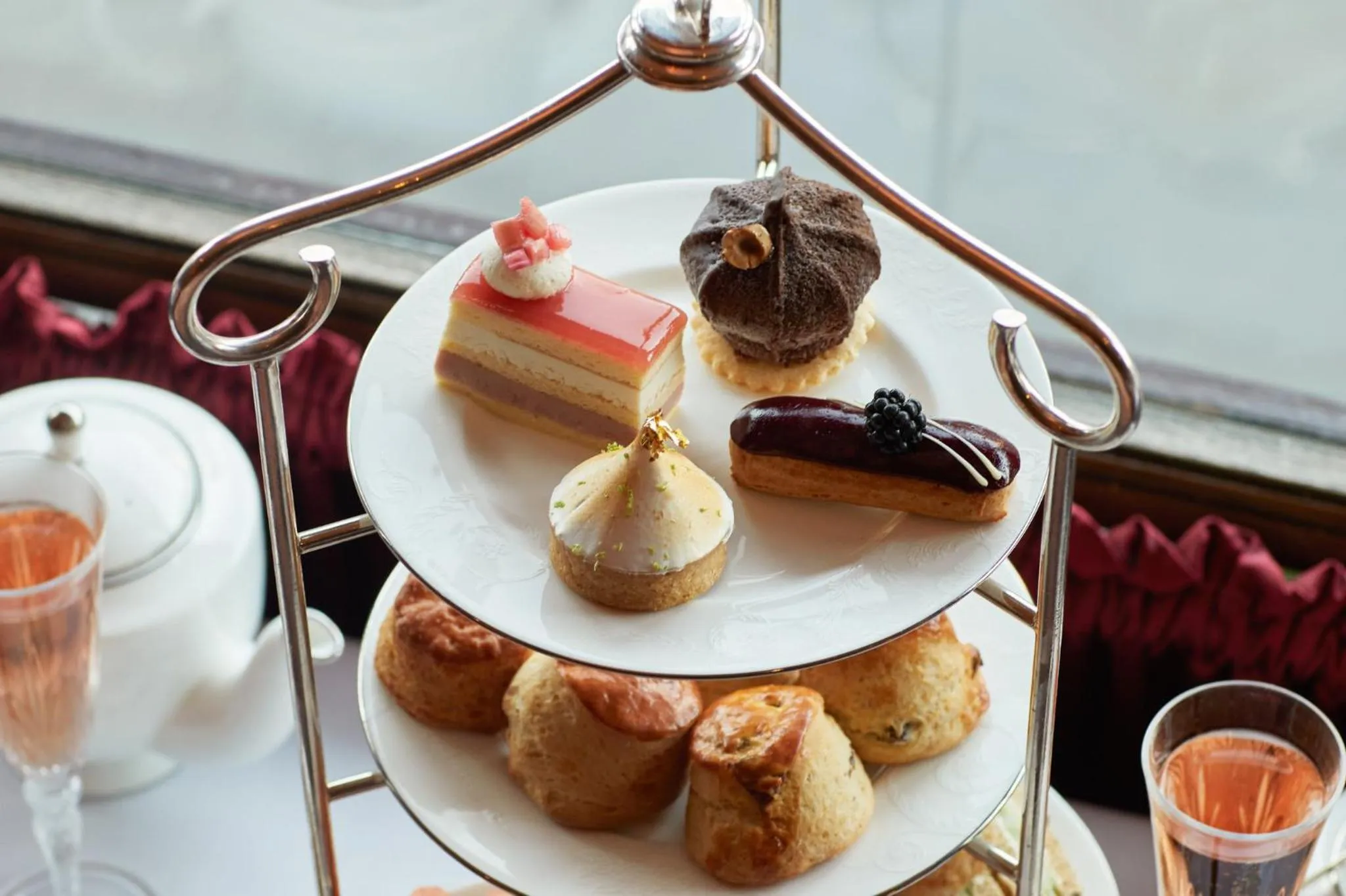 Restaurant/places to eat in Rubens At The Palace