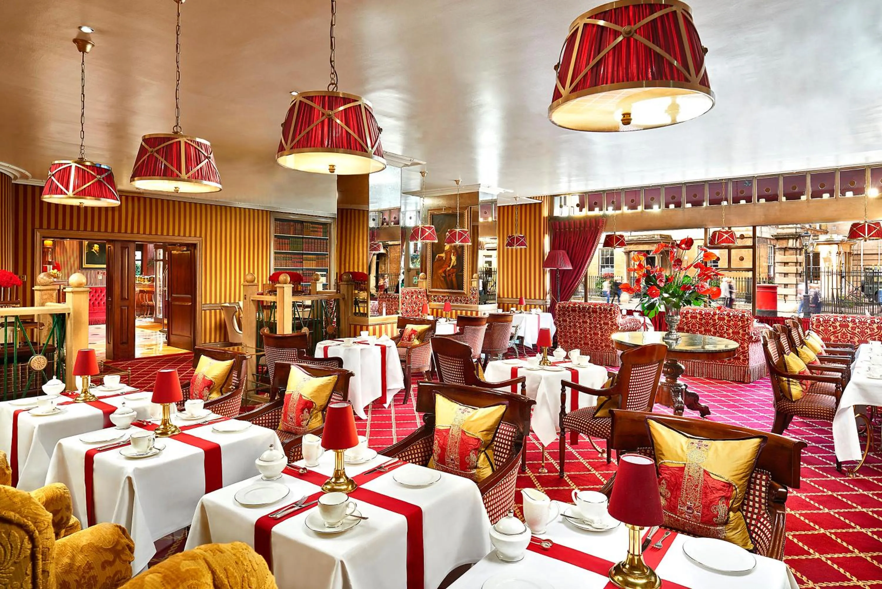 Lounge or bar in Rubens At The Palace