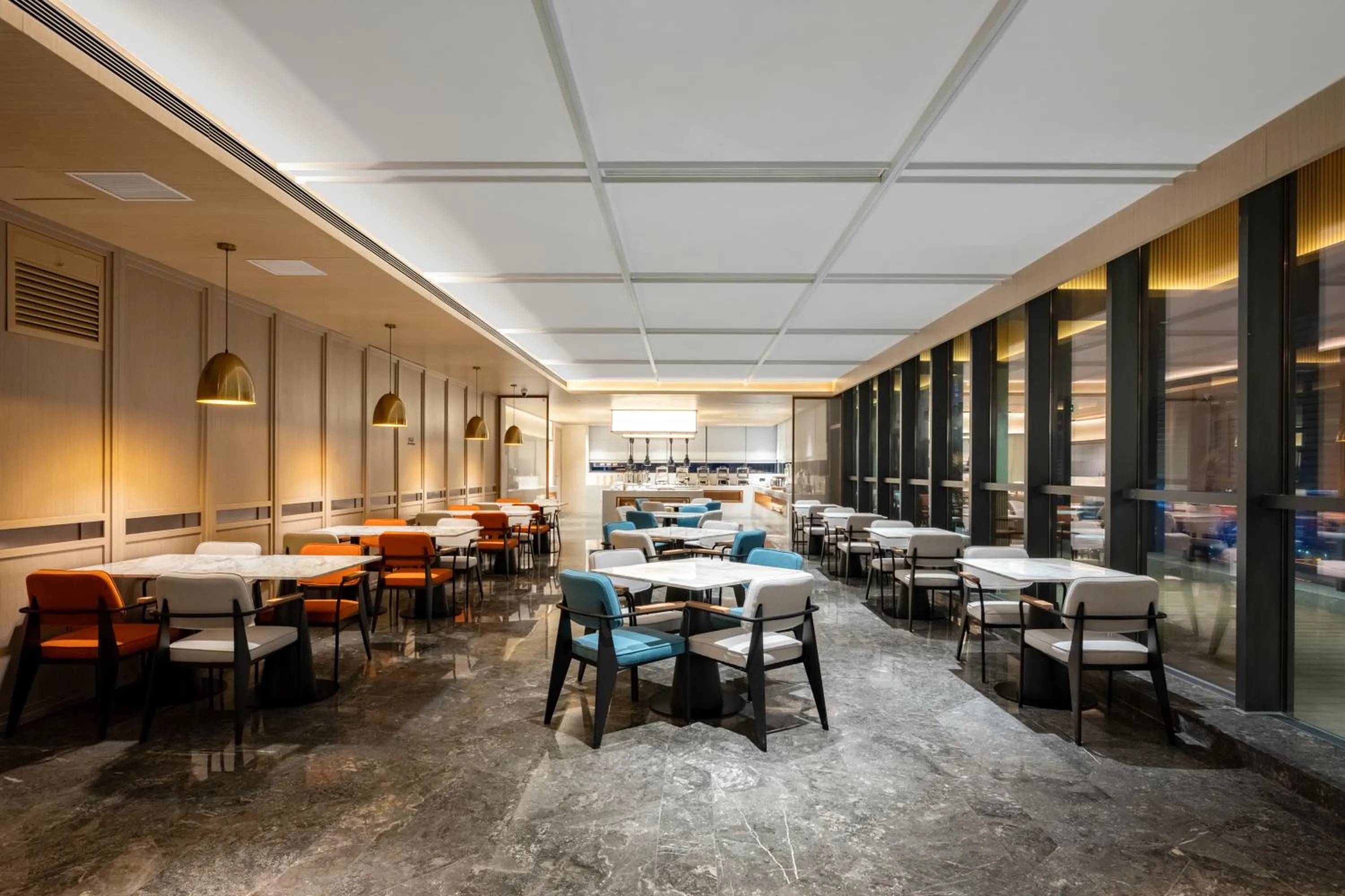 Restaurant/places to eat in Days Inn by Wyndham Zhuhai Gongbei Port