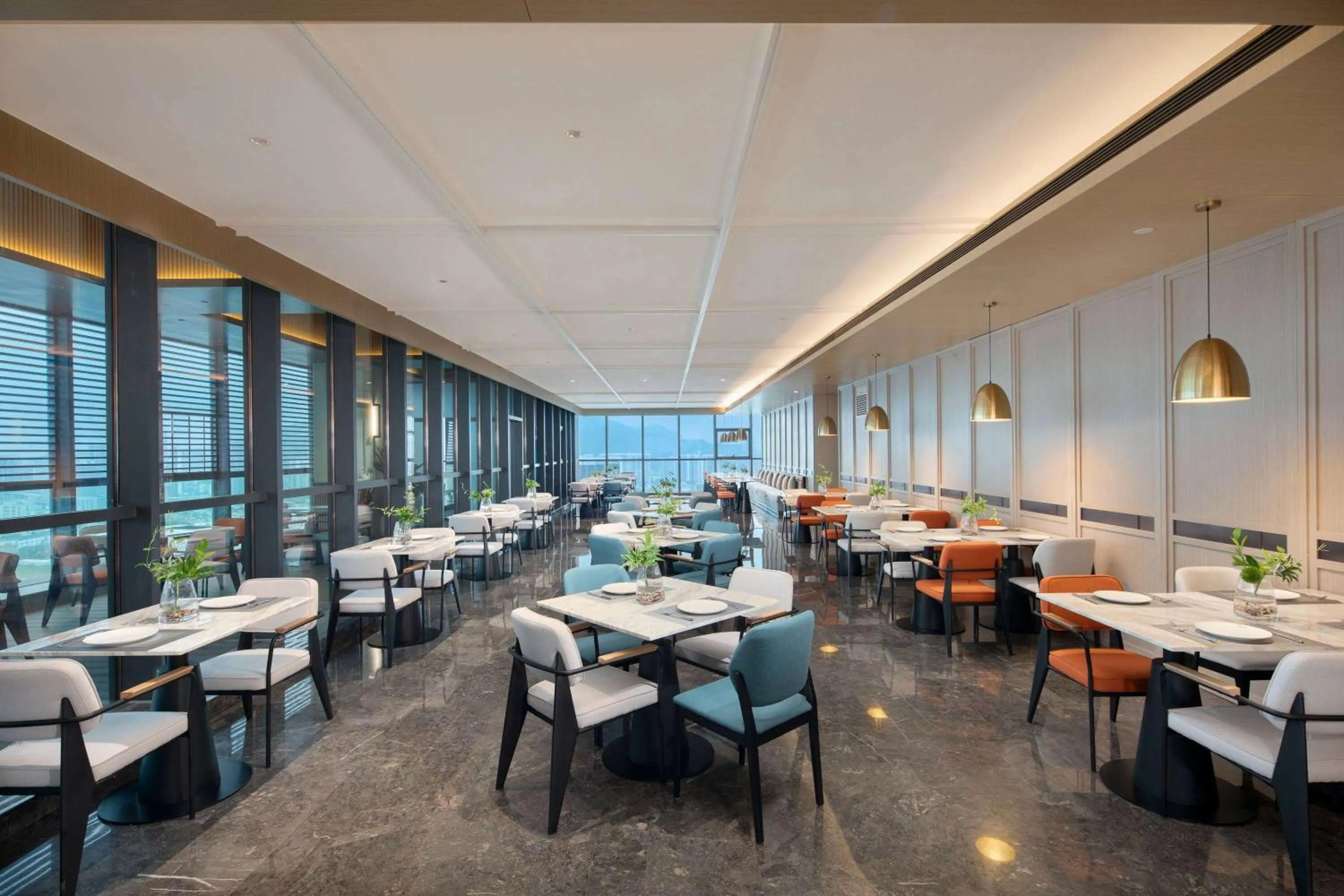 Restaurant/places to eat in Days Inn by Wyndham Zhuhai Gongbei Port