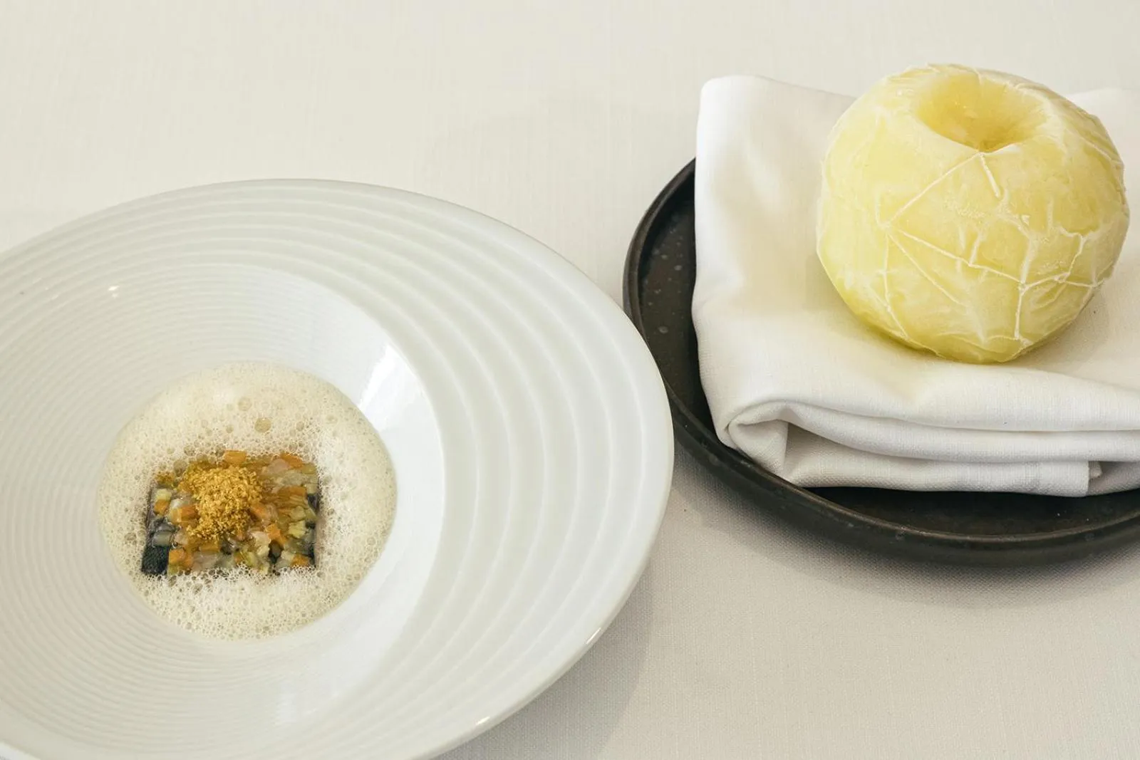 Restaurant/places to eat in Hotel Emporium - Adults Only