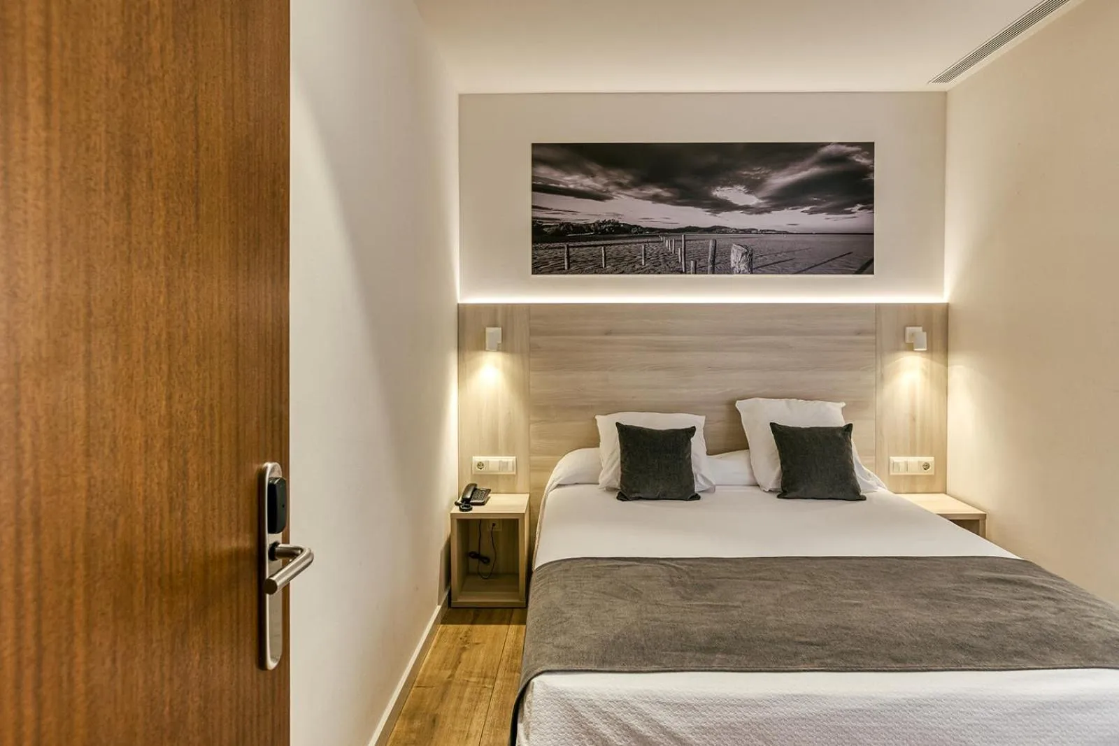 Bed in Hotel Emporium - Adults Only