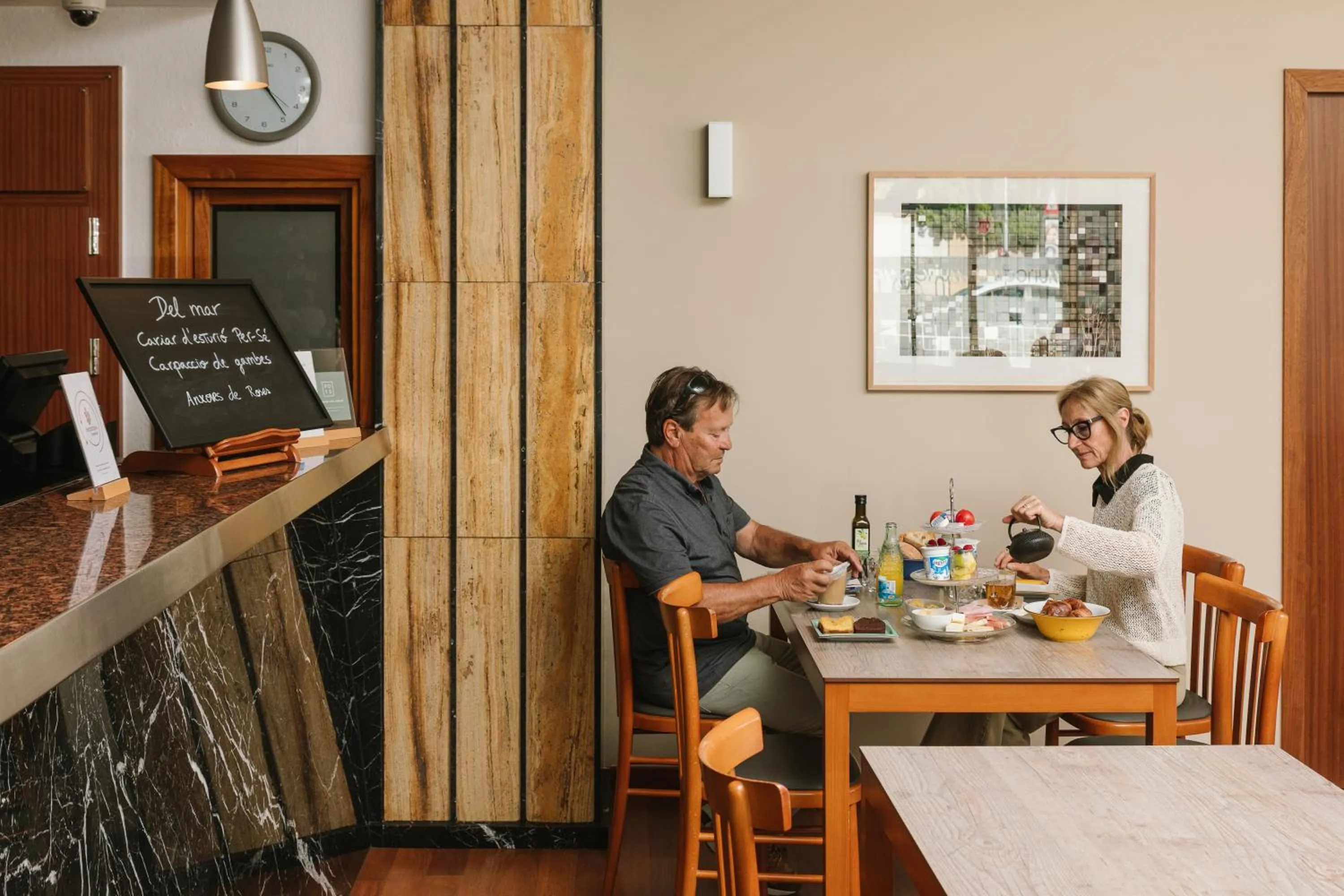 Breakfast in Hotel Emporium - Adults Only