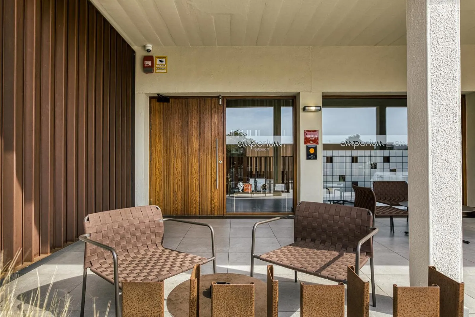 Restaurant/places to eat in Hotel Emporium - Adults Only