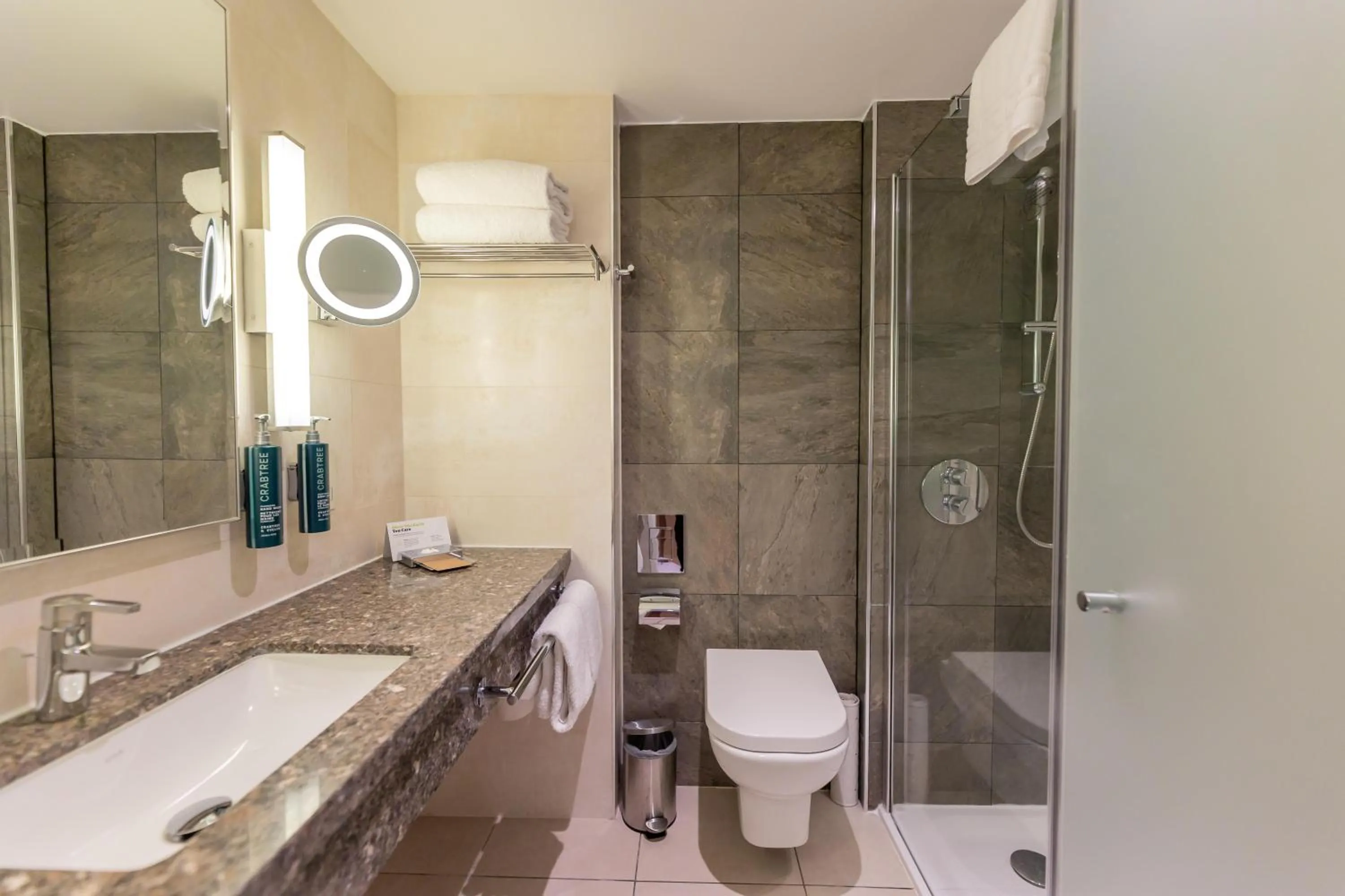 Bathroom in DoubleTree by Hilton London Victoria