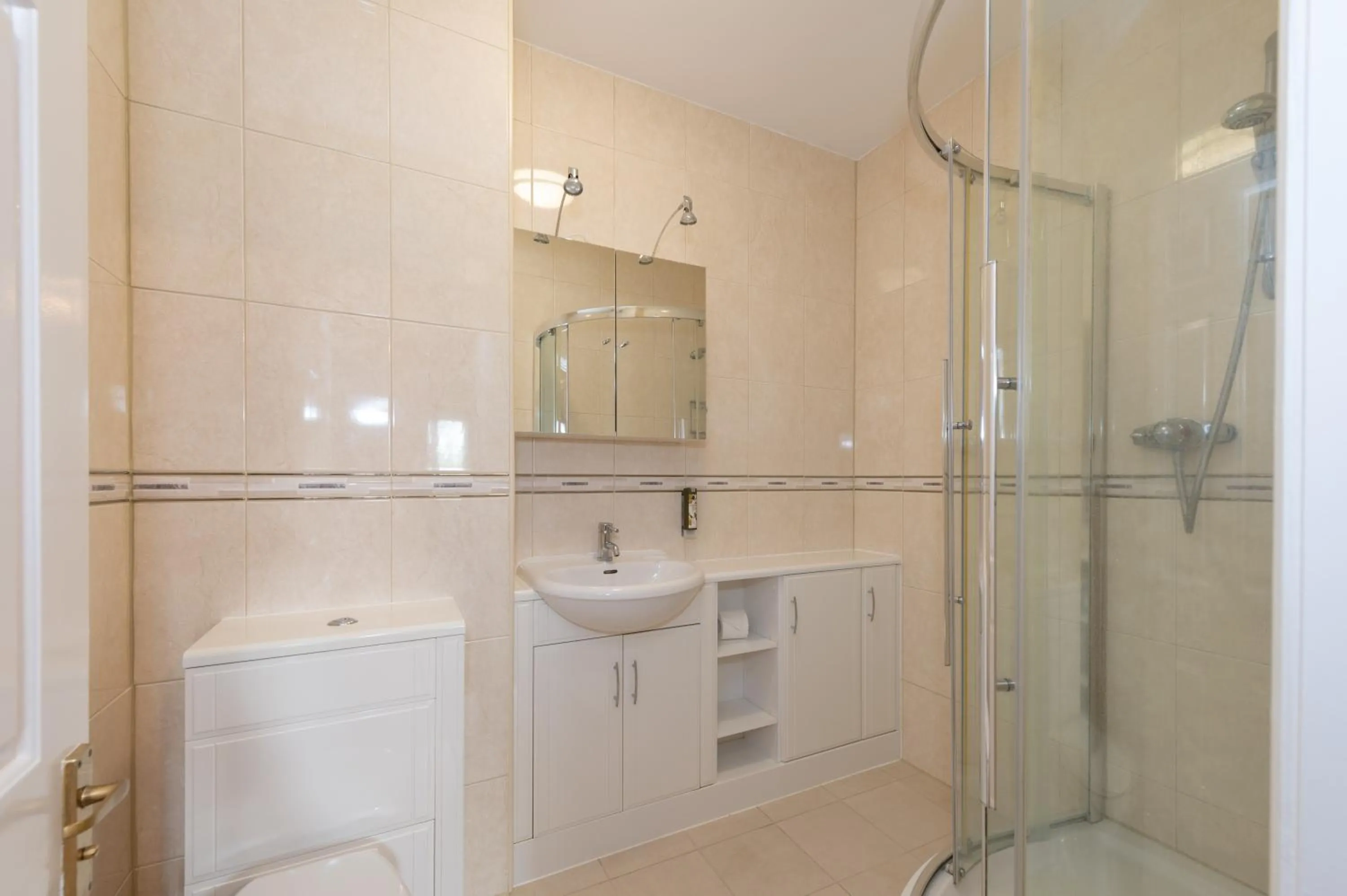 Property building in Appleby Manor Hotel & Garden Spa