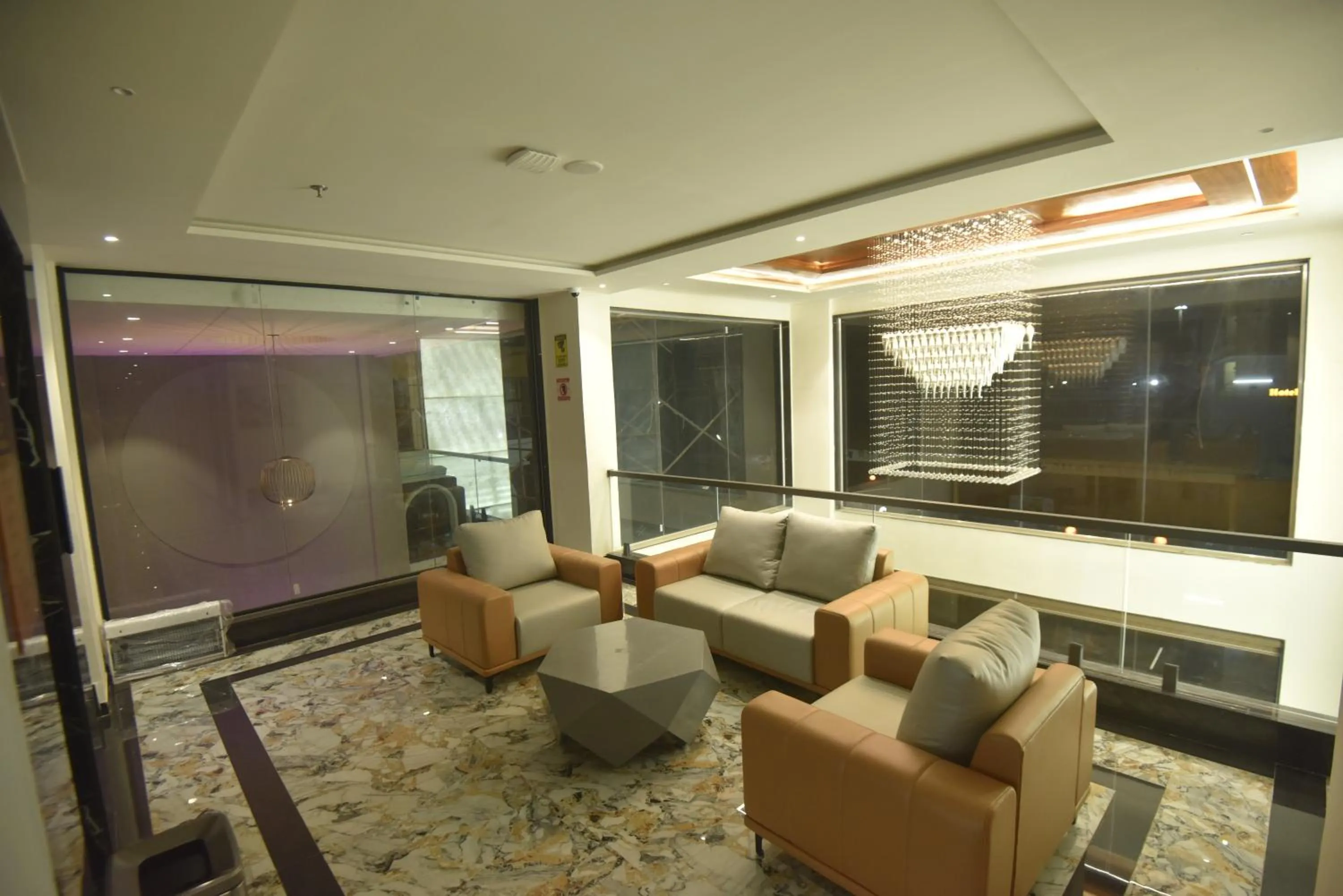 Lobby or reception in Kings Kraft Tremezzo Inn, Somnath