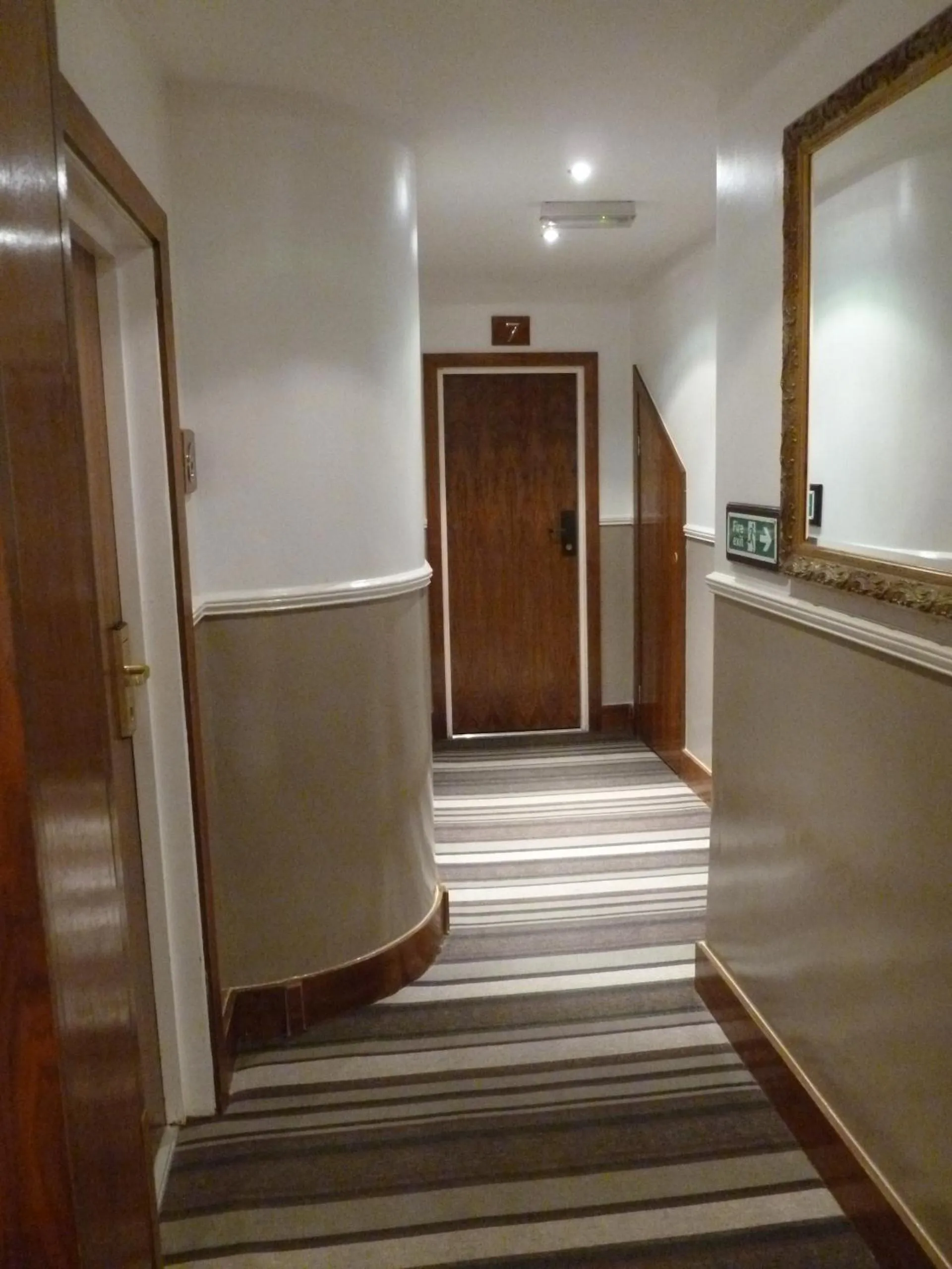 Decorative detail in Garden View Hotel