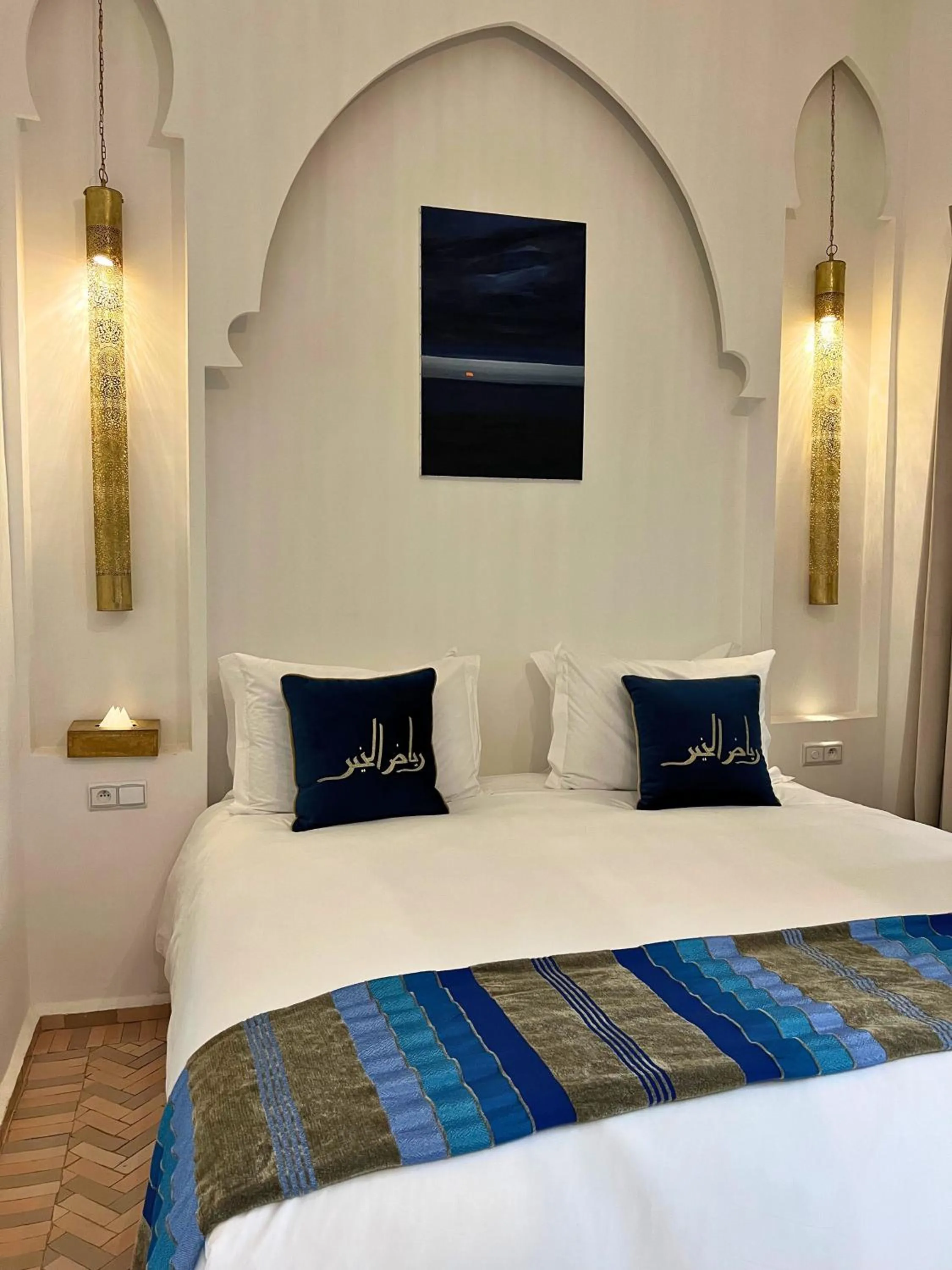 Bedroom, Bed in Riad El Khaeir - Piscine, Hamam & Spa