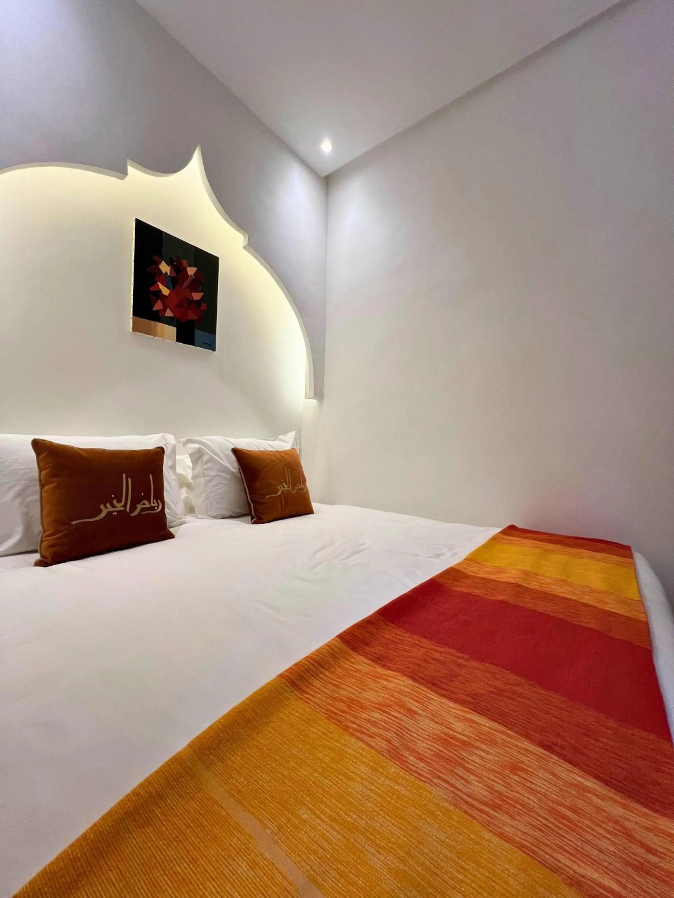 Bedroom, Bed in Riad El Khaeir - Piscine, Hamam & Spa