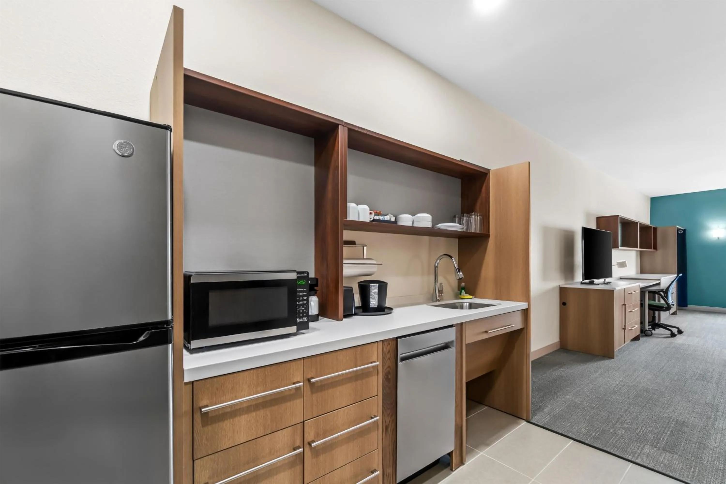 Kitchen or kitchenette in Home2 Suites By Hilton Marion