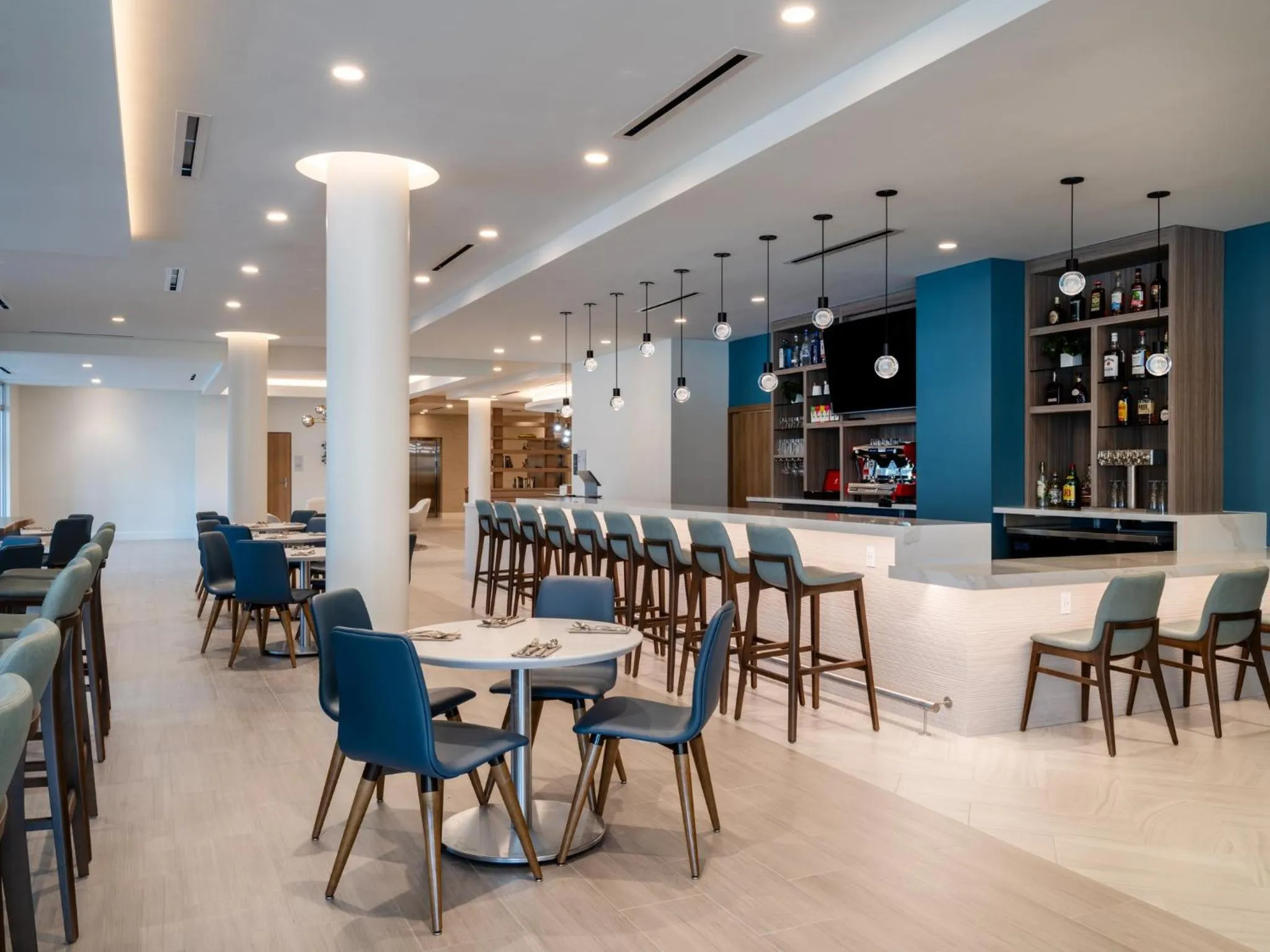 Restaurant/places to eat in EVEN Hotel Miami - Doral Area by IHG