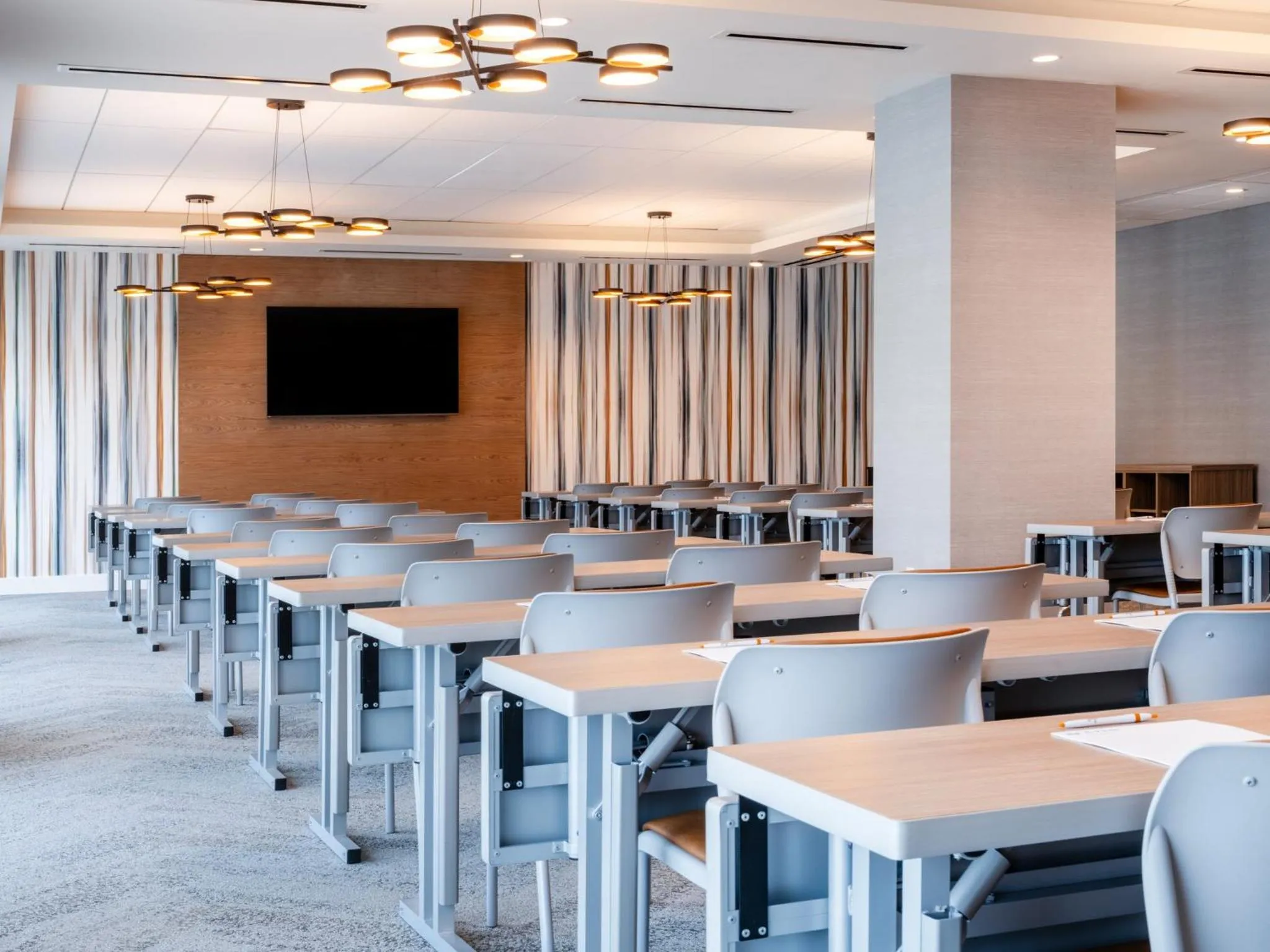 Meeting/conference room in EVEN Hotel Miami - Doral Area by IHG