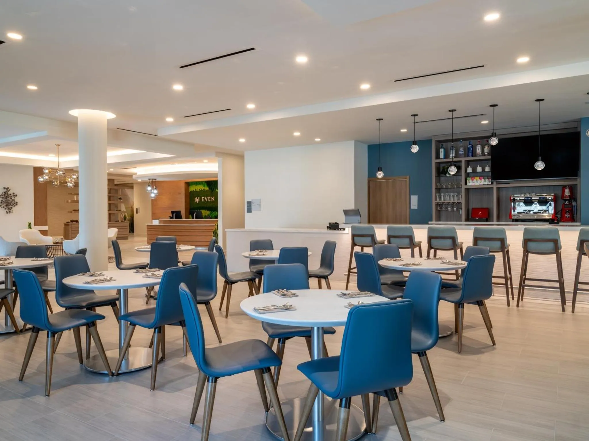 Restaurant/places to eat in EVEN Hotel Miami - Doral Area by IHG