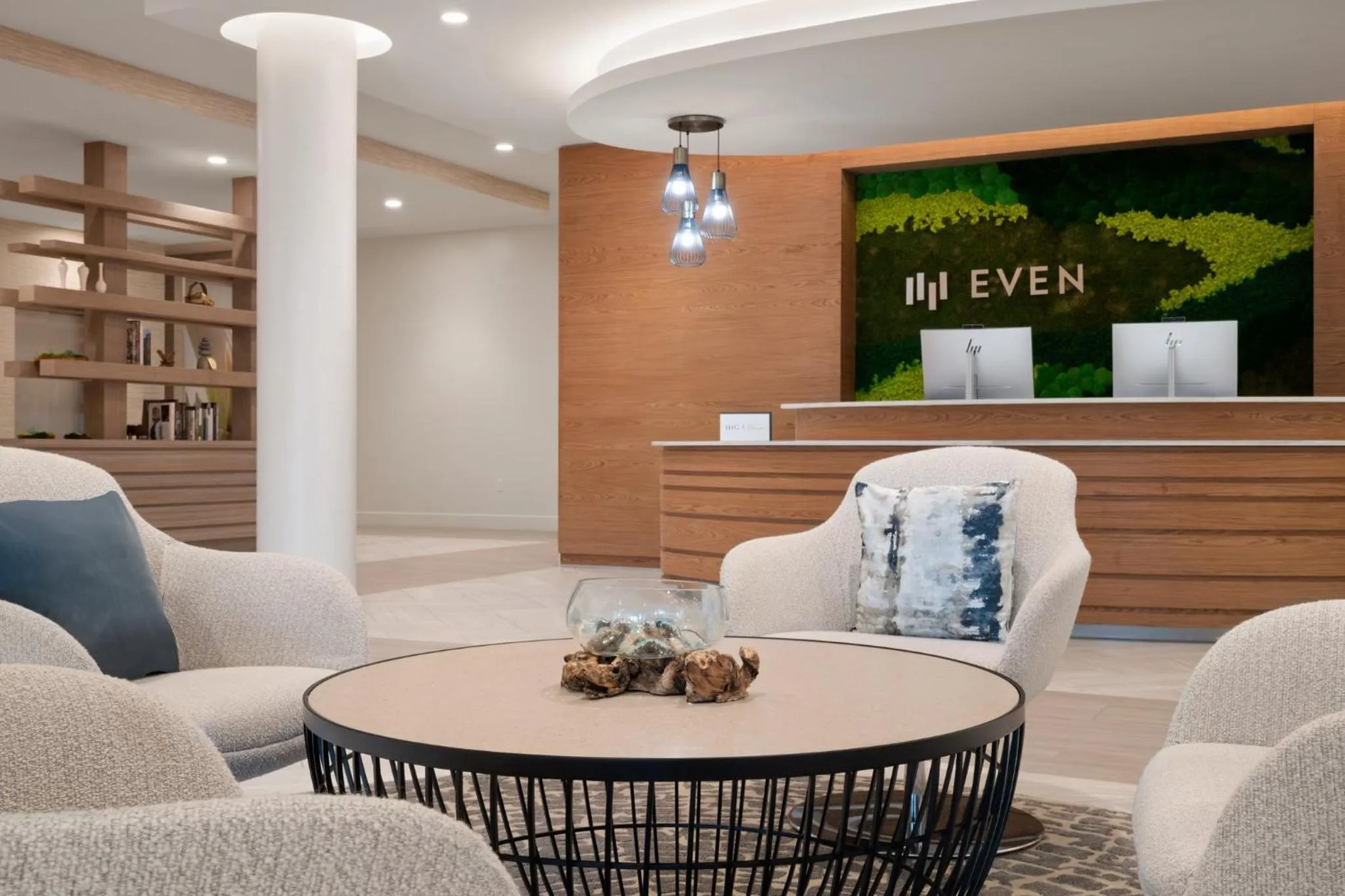 Property building in EVEN Hotel Miami - Doral Area by IHG