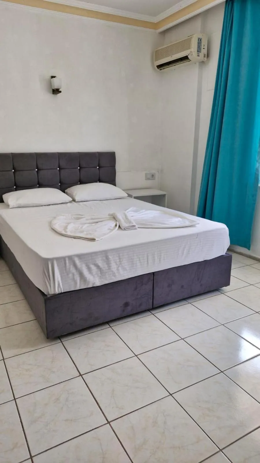 Bed in Forties Hotel Alanya