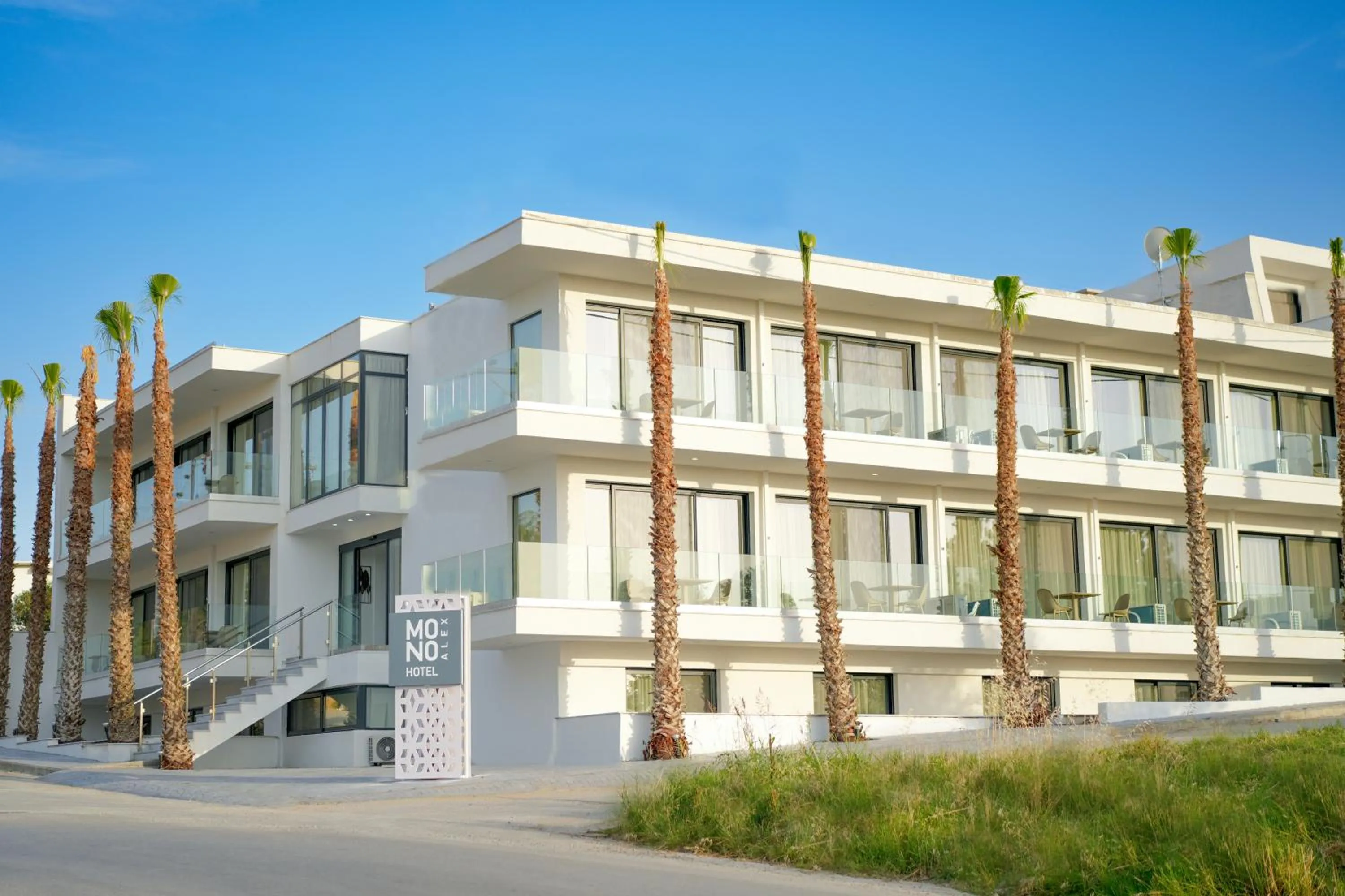 Property building in MONO ALEX Kallithea
