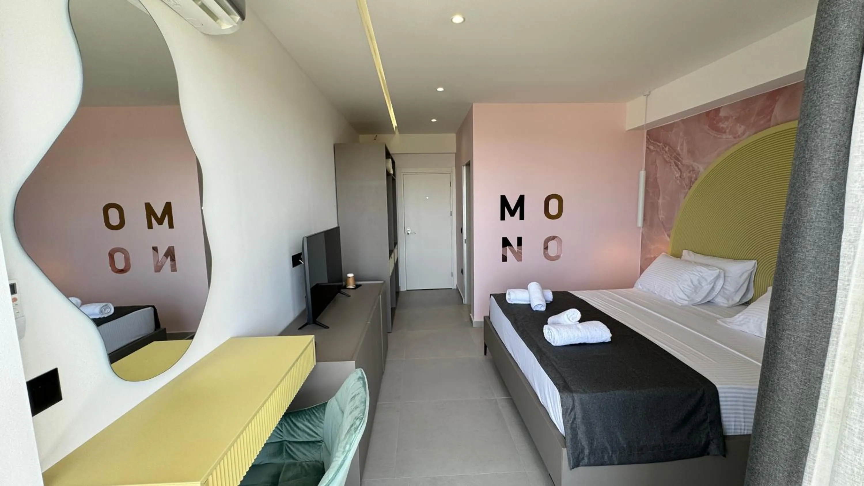 Bed in MONO ALEX Kallithea