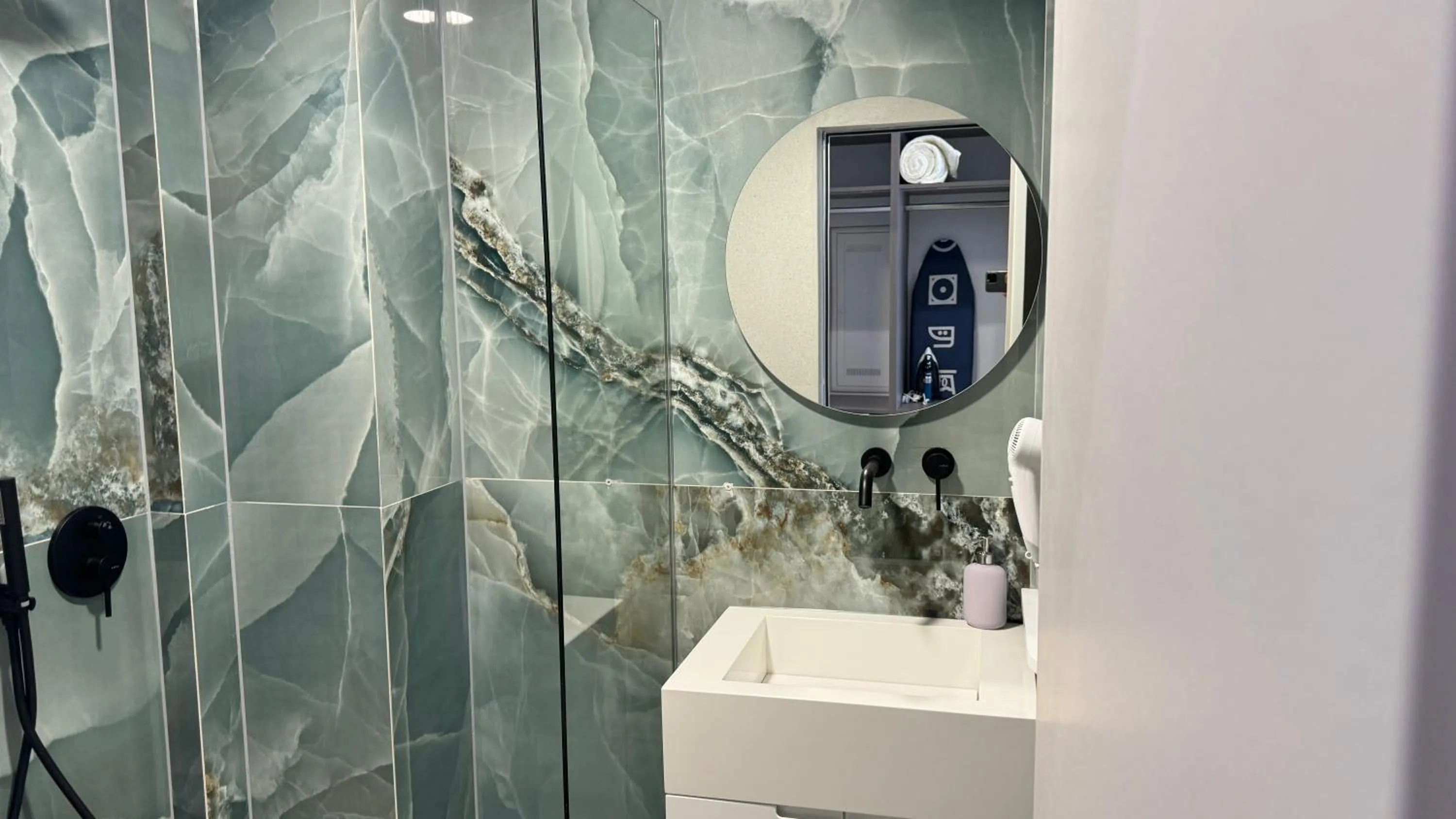 Bathroom in MONO ALEX Kallithea