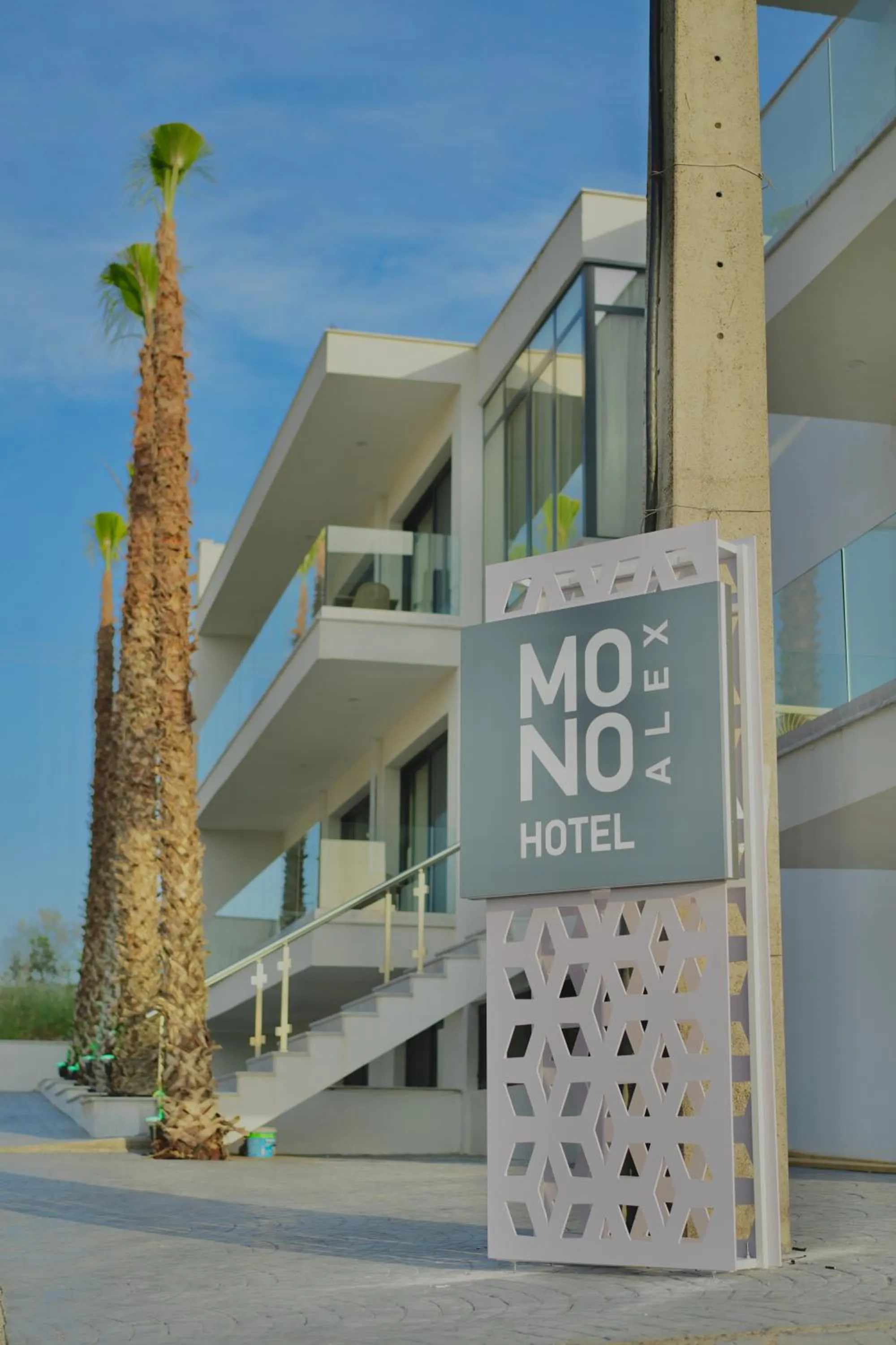 Property logo or sign in MONO ALEX Kallithea